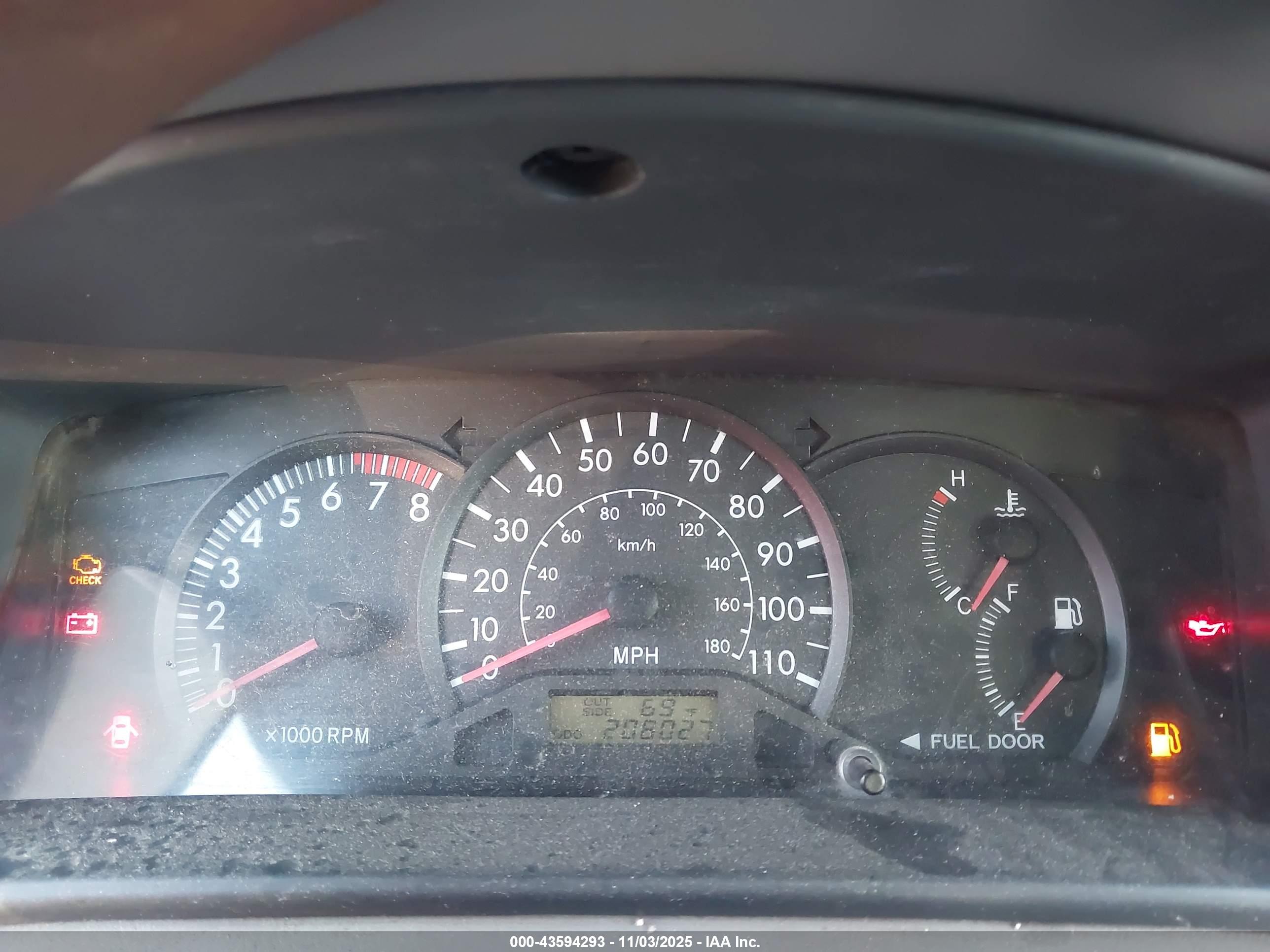 TOYOTA COROLLA image 7