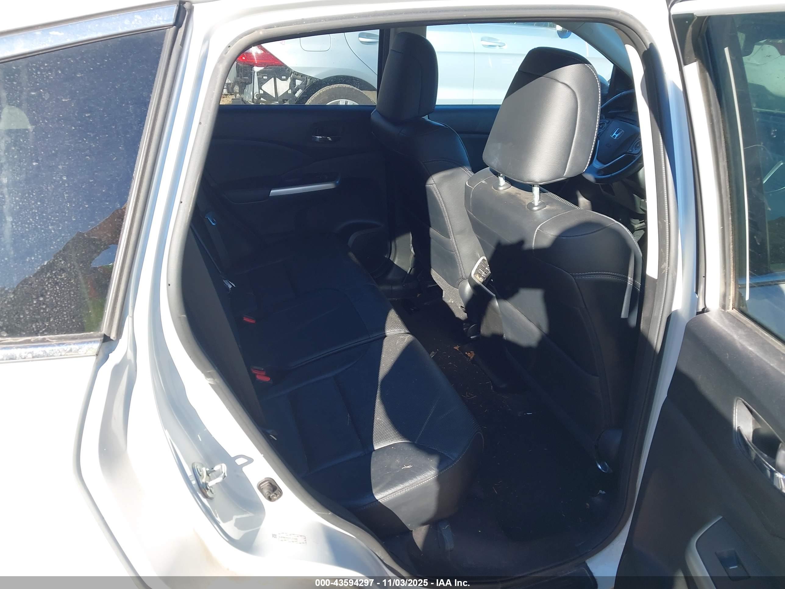 HONDA CR-V image 8