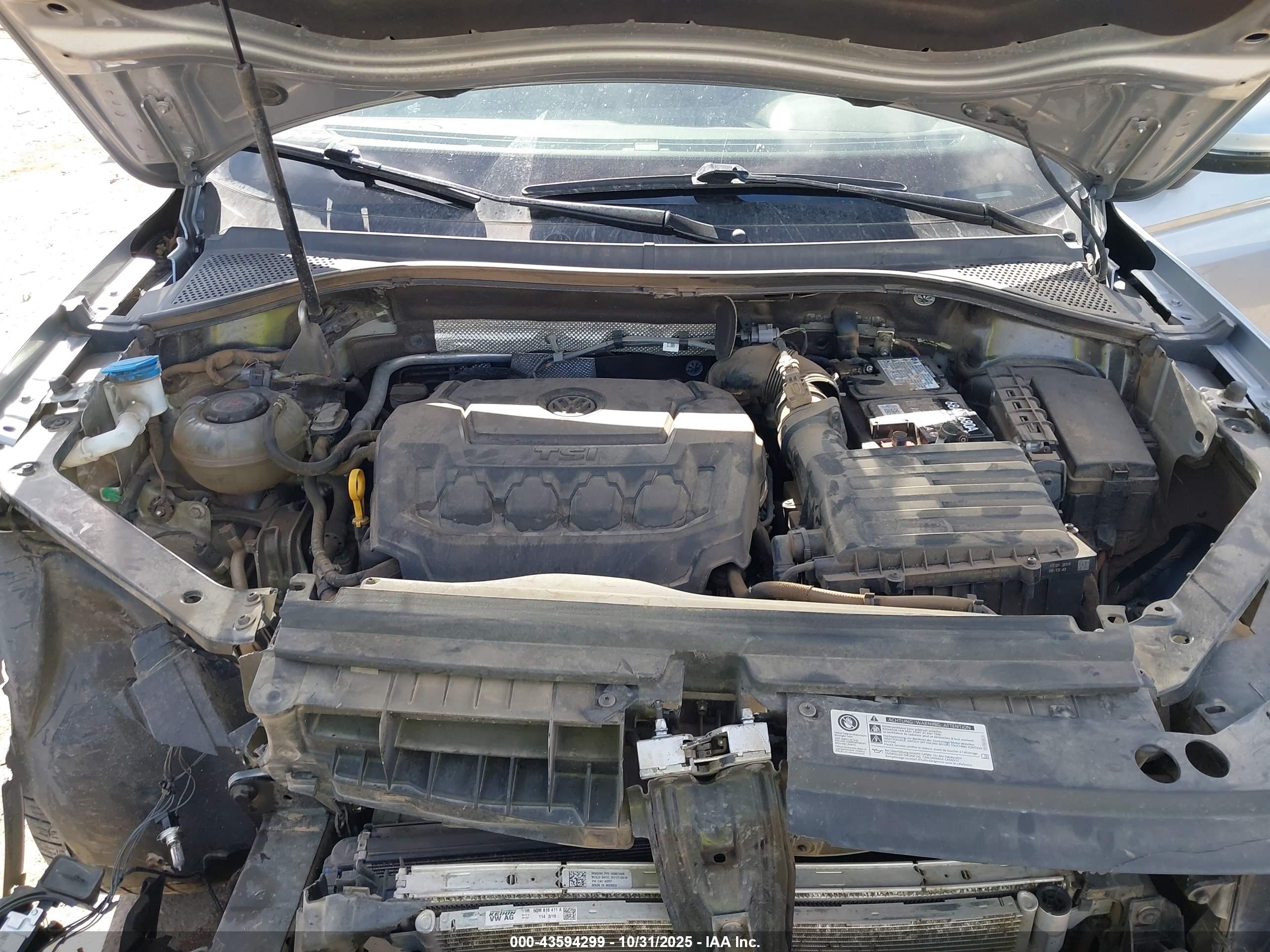 VOLKSWAGEN TIGUAN image 10
