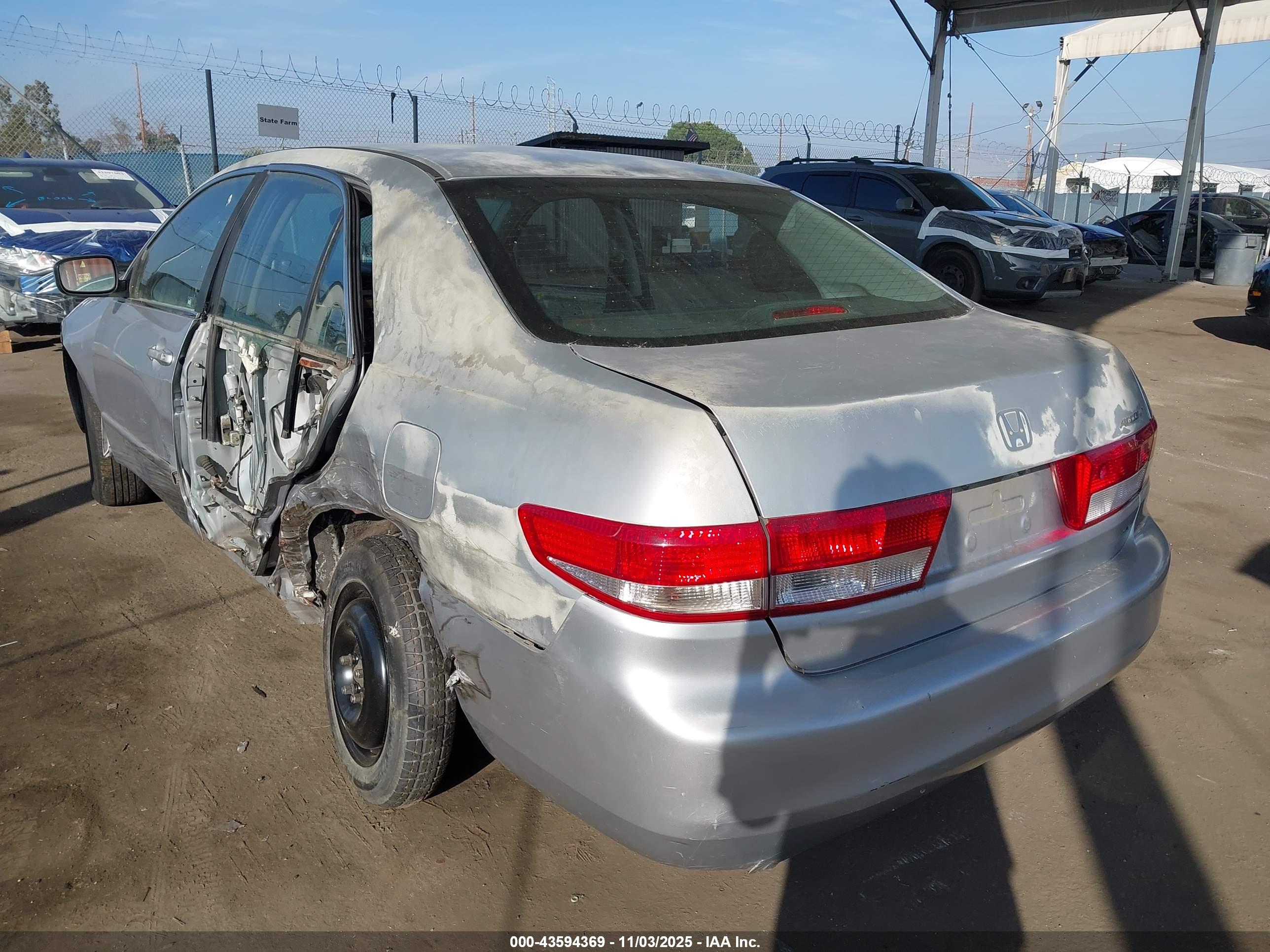 HONDA ACCORD image 3