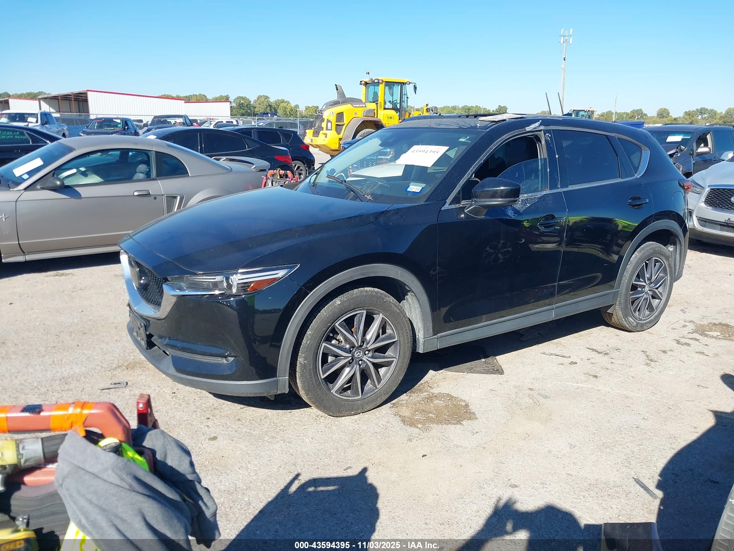 MAZDA CX-5 image 2