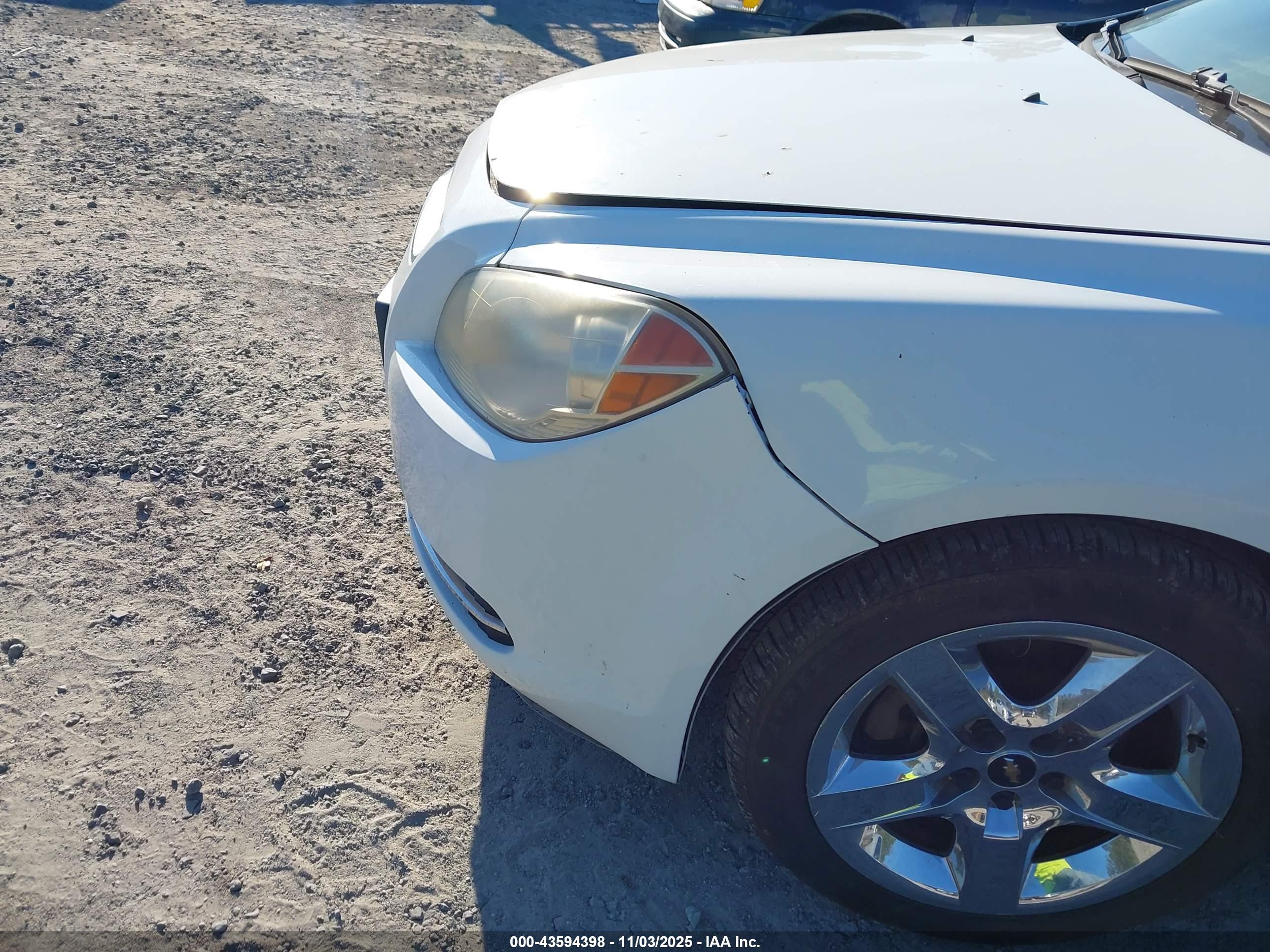 CHEVROLET MALIBU image 6
