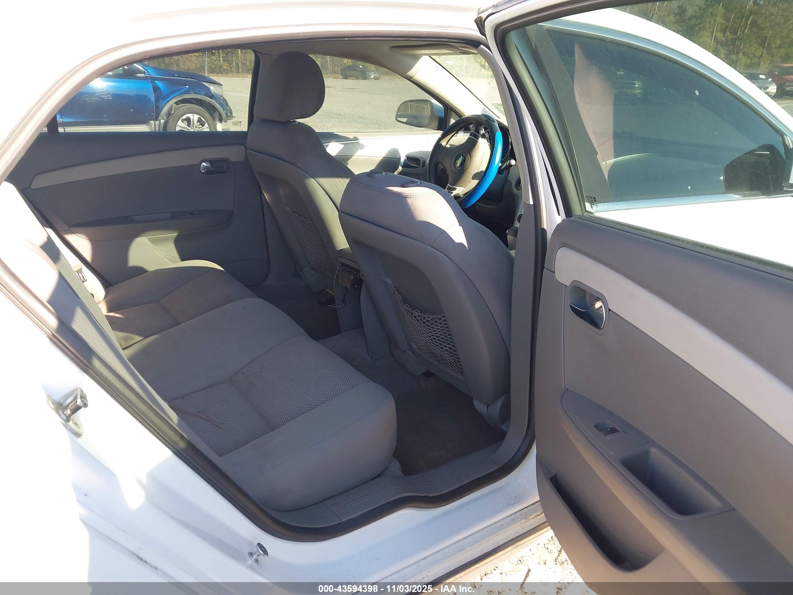 CHEVROLET MALIBU image 8