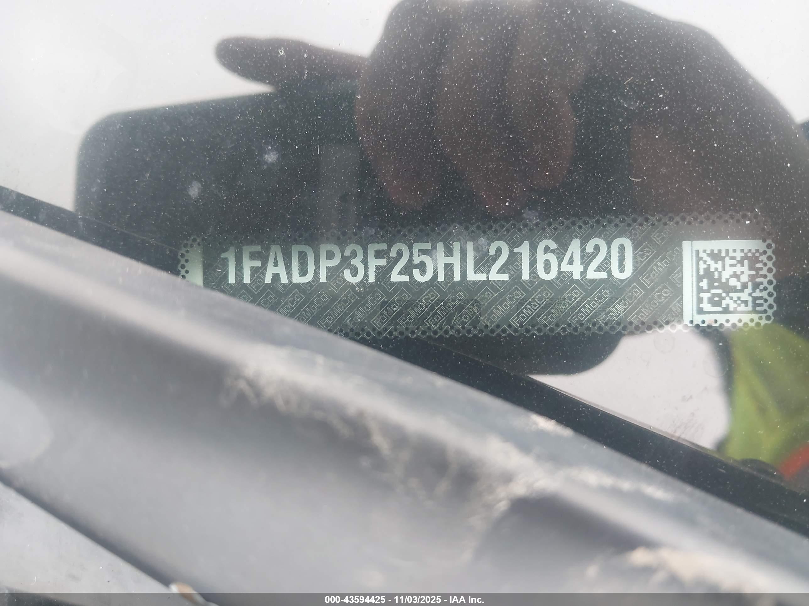 FORD FOCUS image 9