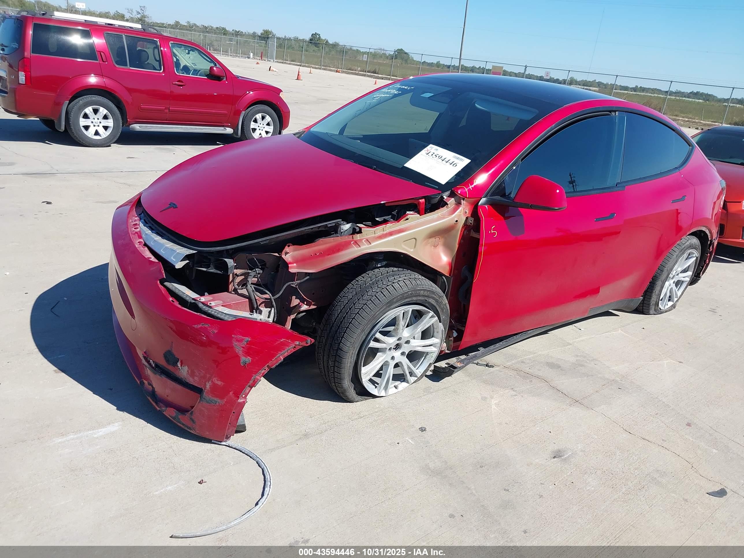 TESLA MODEL image 2