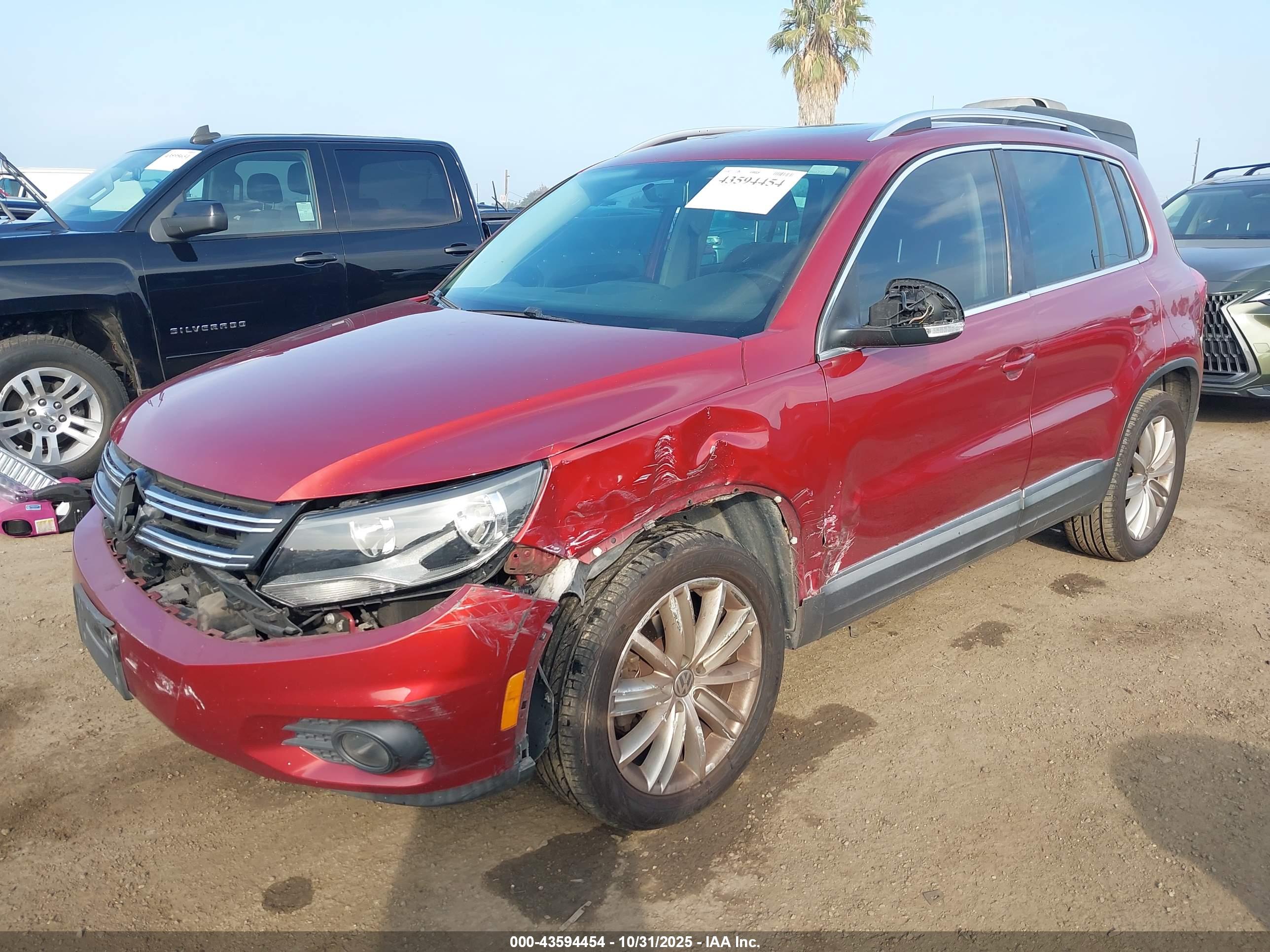 VOLKSWAGEN TIGUAN image 2