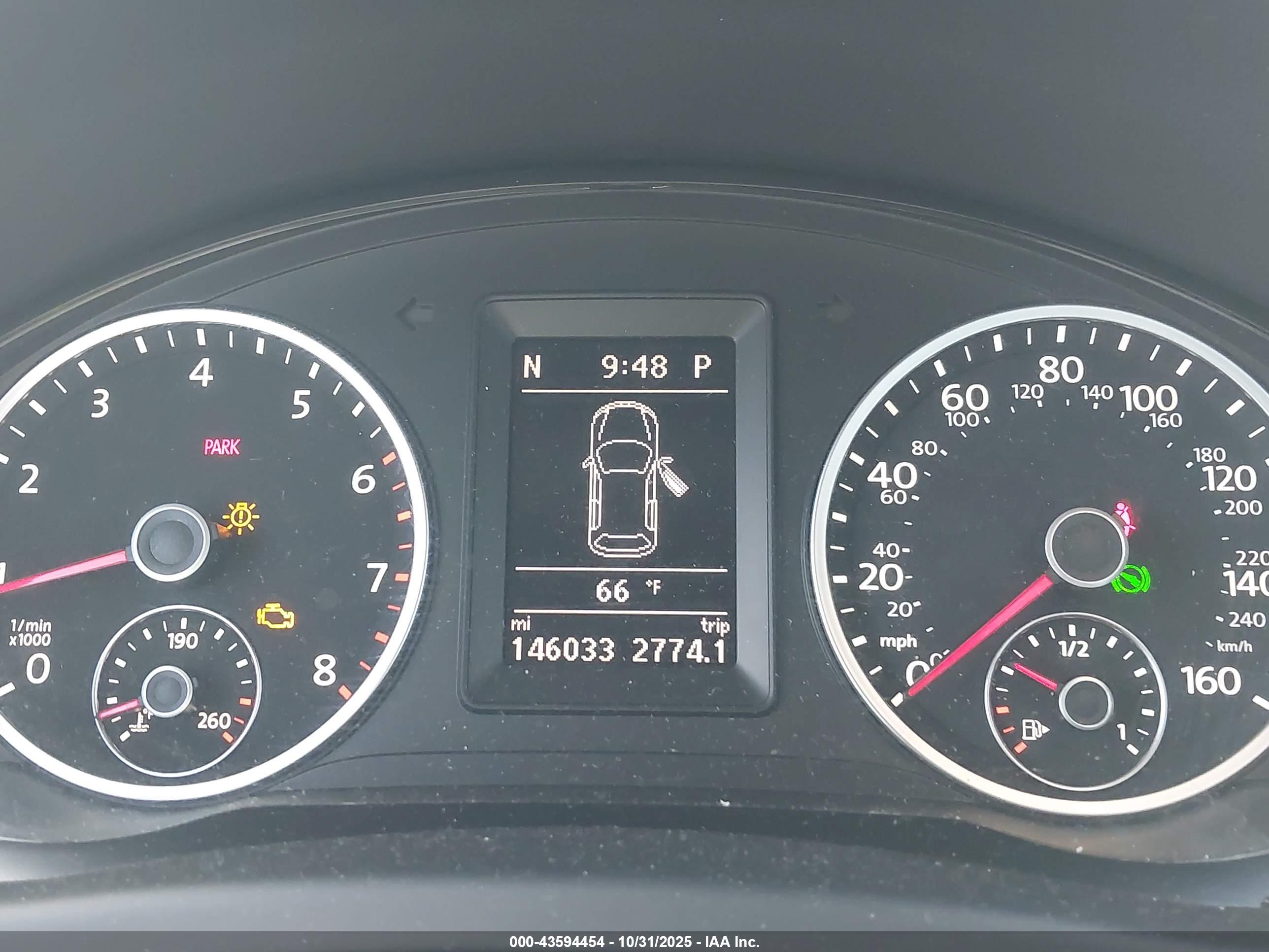 VOLKSWAGEN TIGUAN image 7