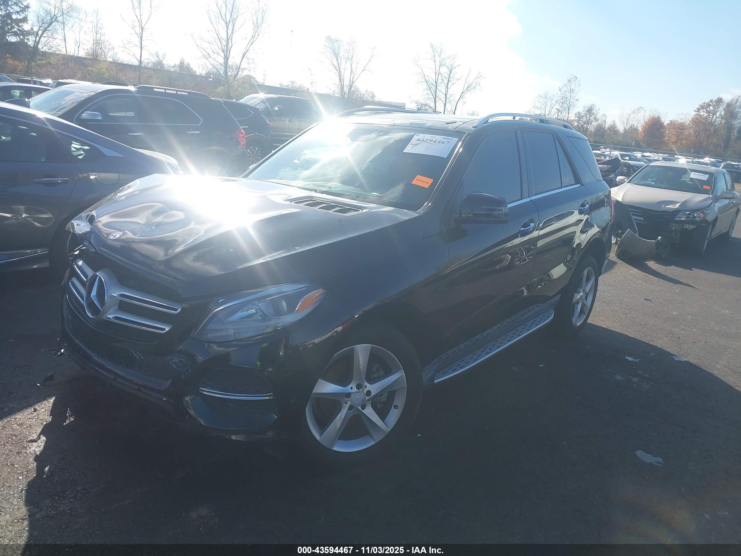 MERCEDES-BENZ GLE image 2