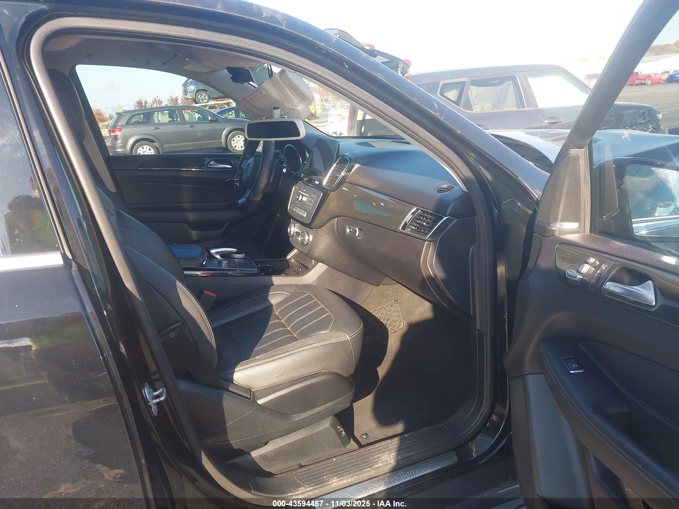 MERCEDES-BENZ GLE image 5