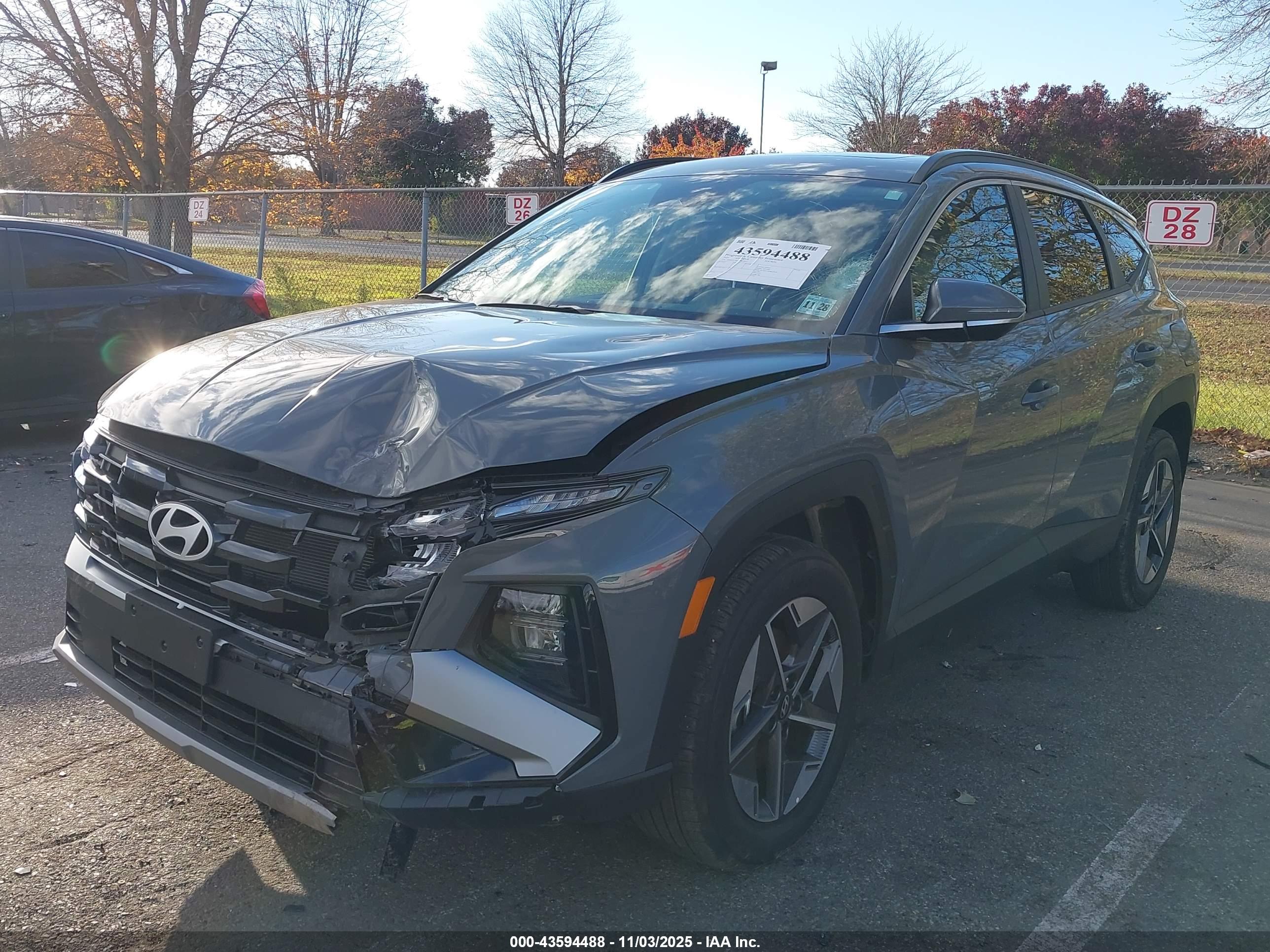 HYUNDAI TUCSON image 2