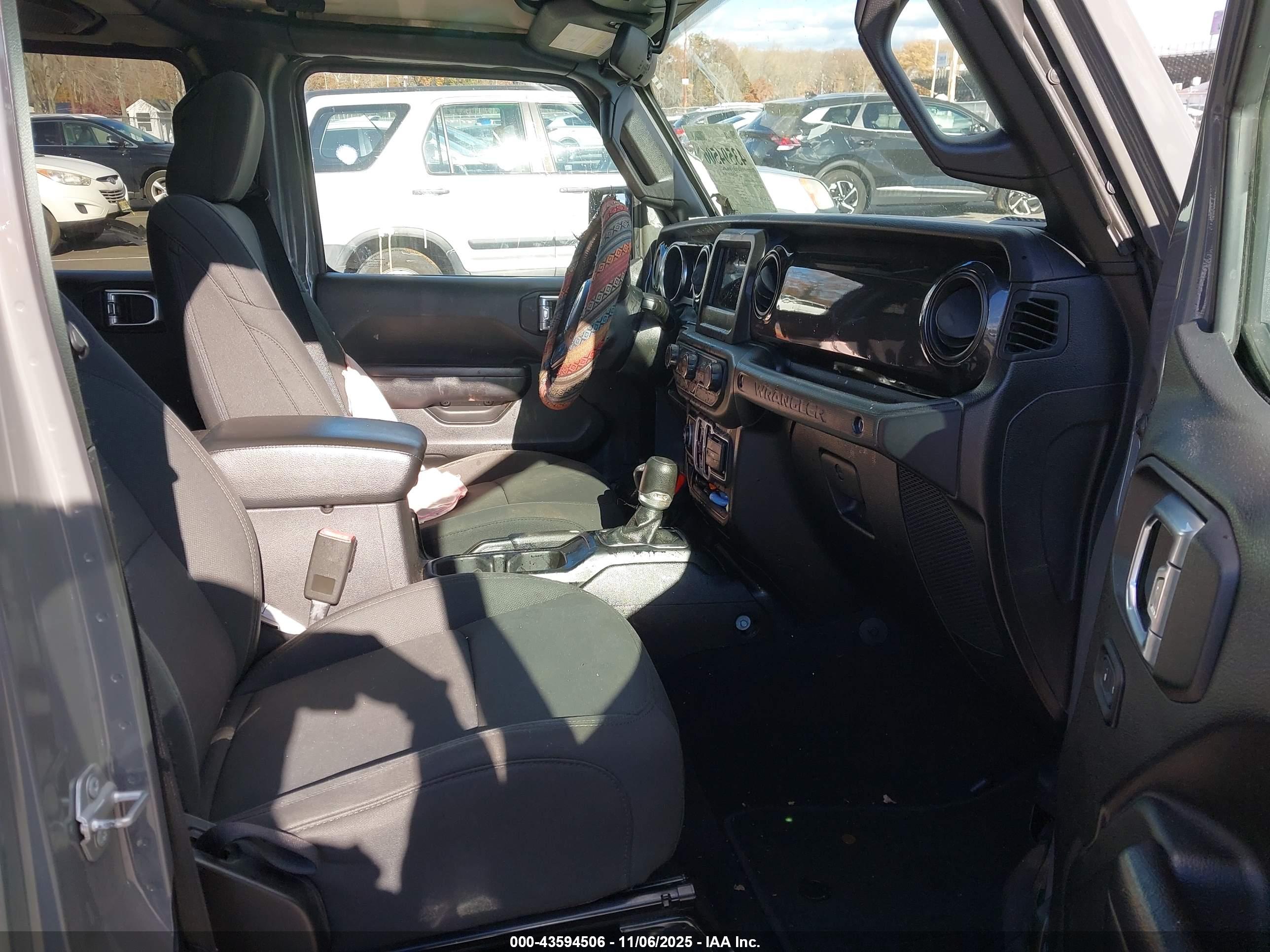 JEEP WRANGLER image 5