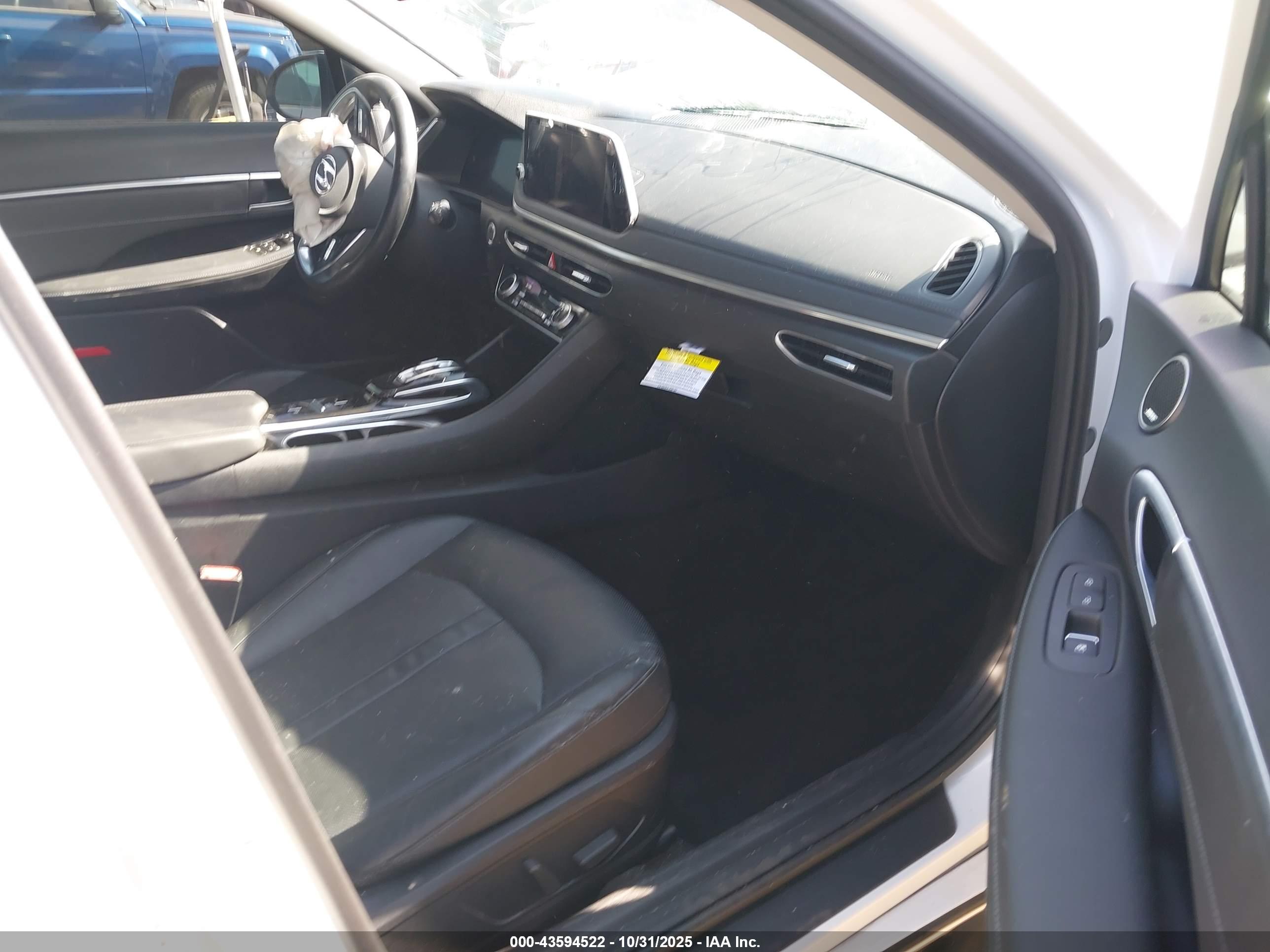 HYUNDAI SONATA image 5