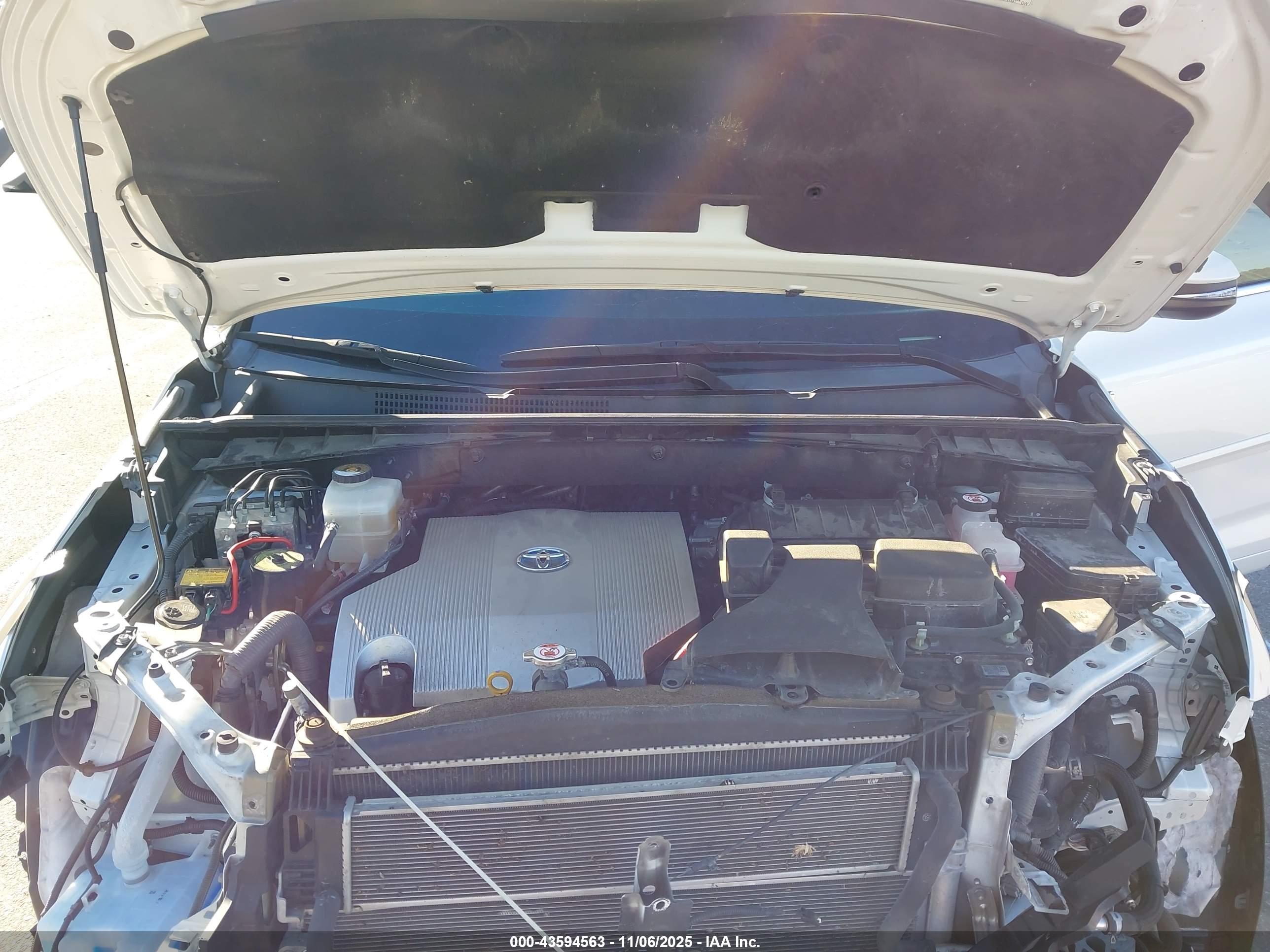 TOYOTA HIGHLANDER image 10