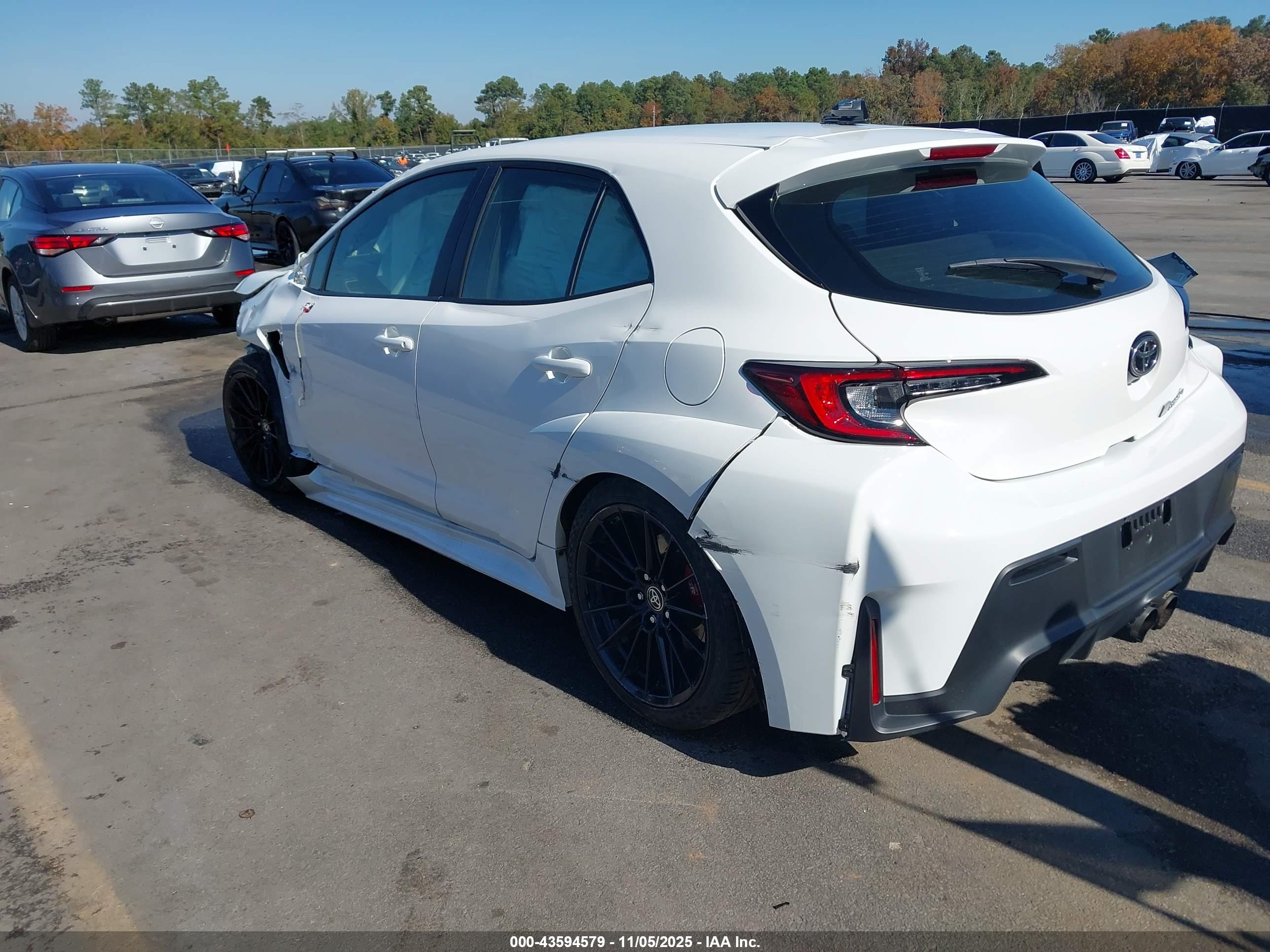 TOYOTA GR image 3