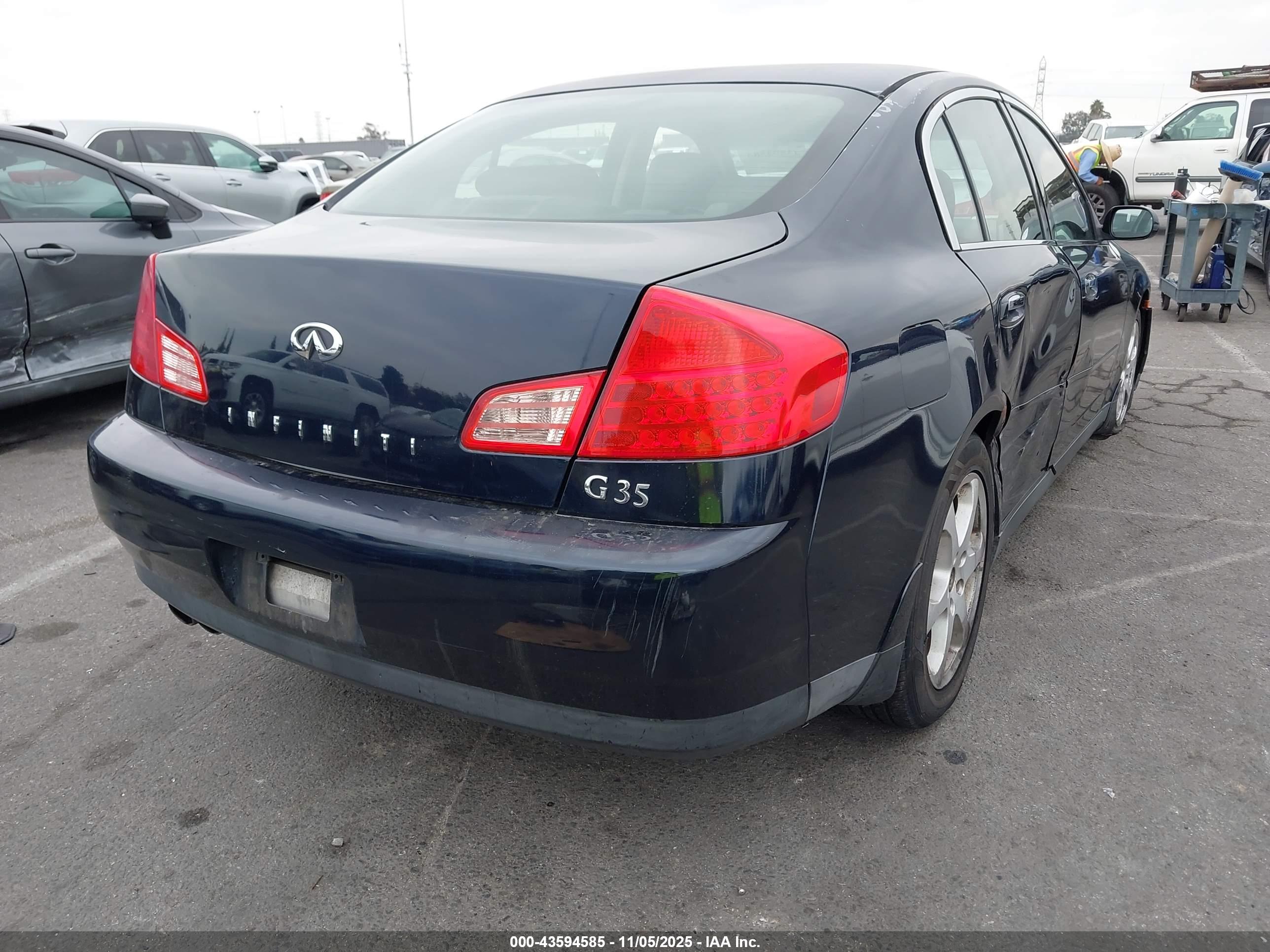 INFINITI G35 image 4