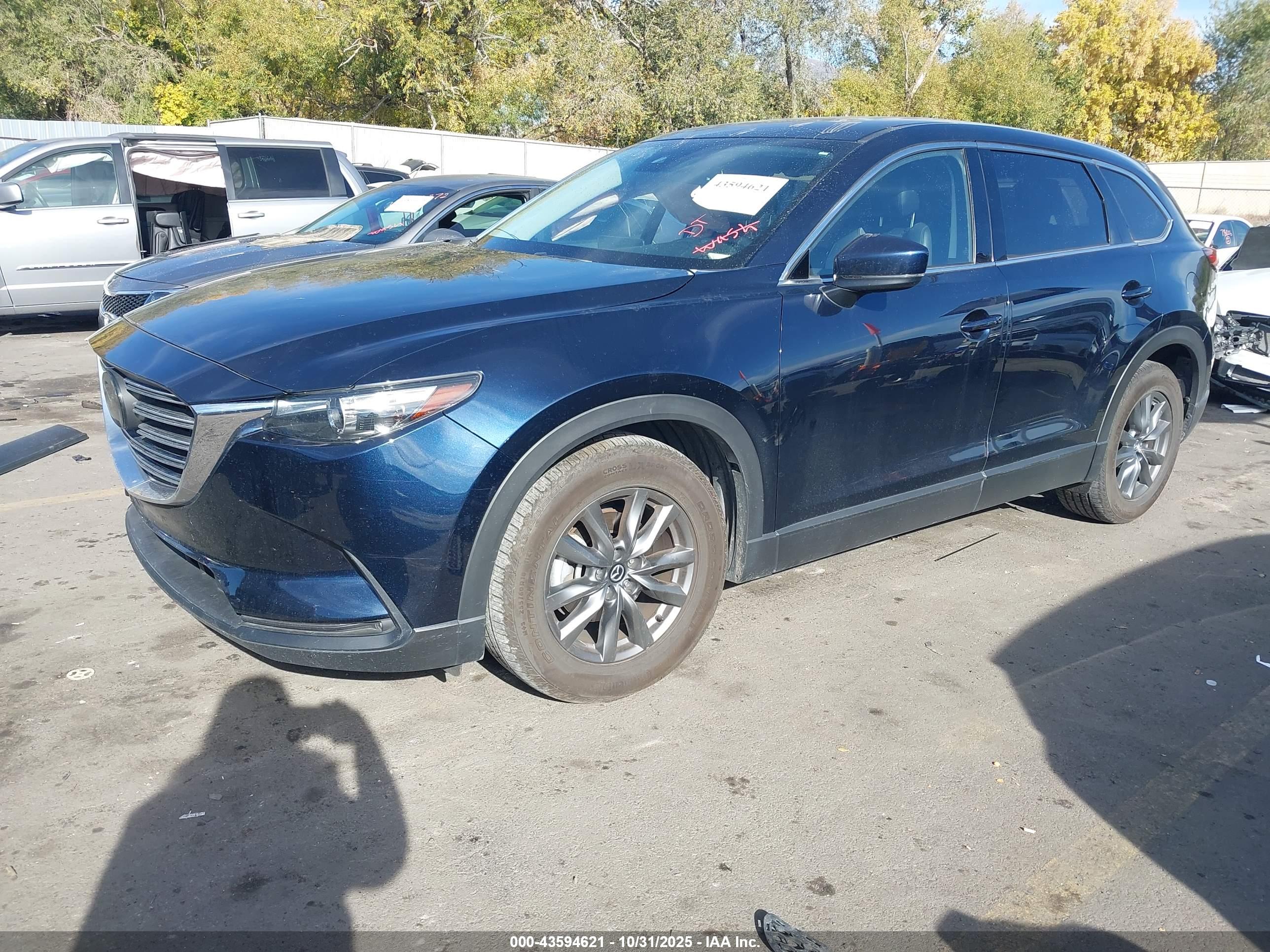 MAZDA CX-9 image 2