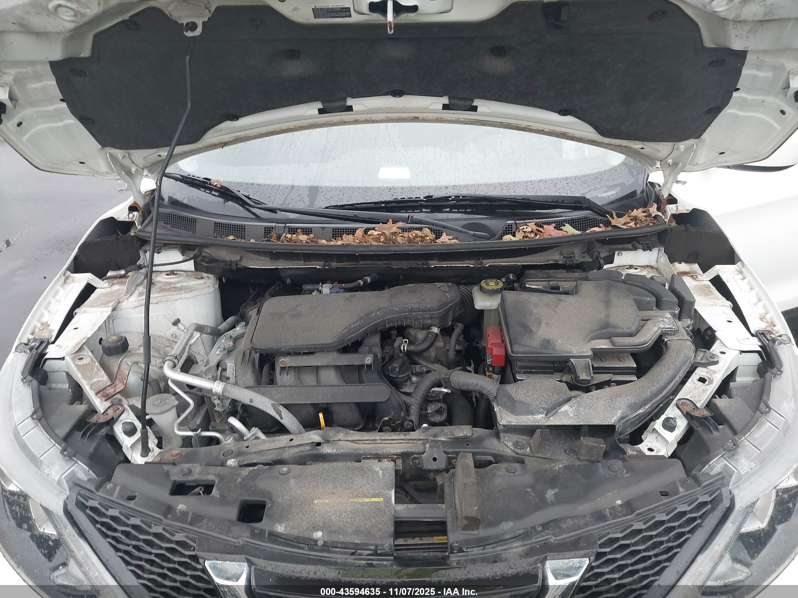 NISSAN ROGUE image 10