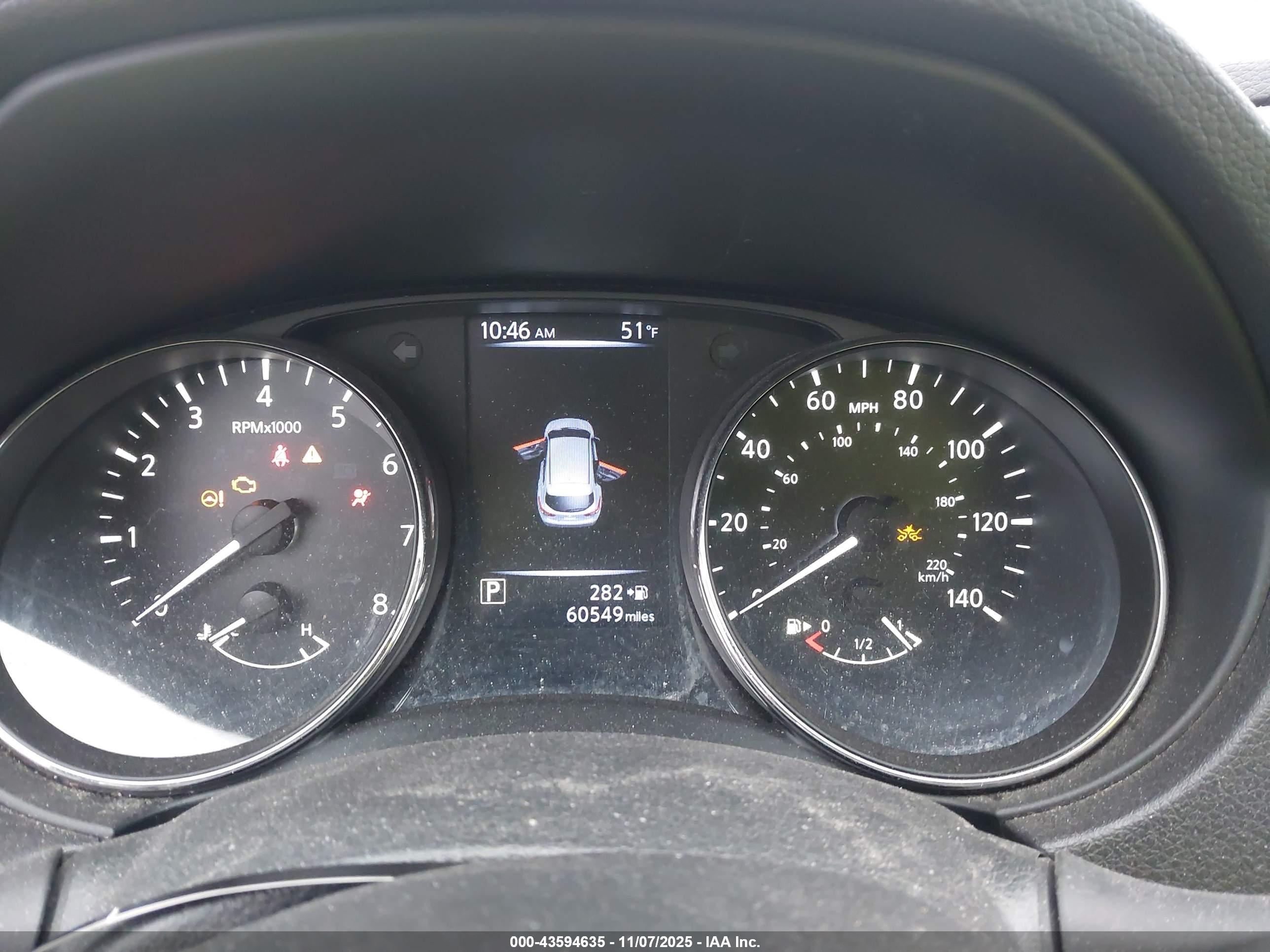 NISSAN ROGUE image 7