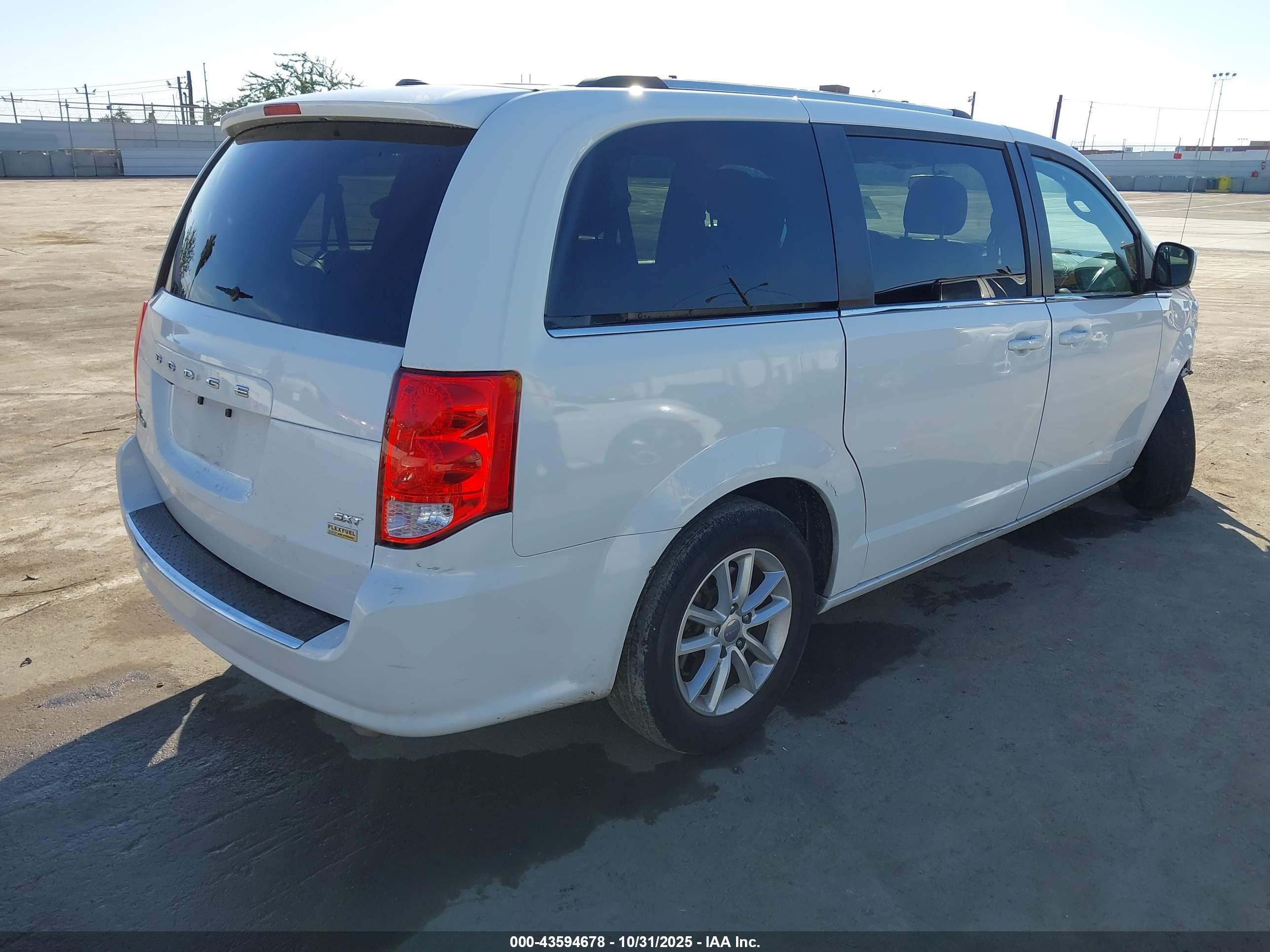 DODGE GRAND image 4