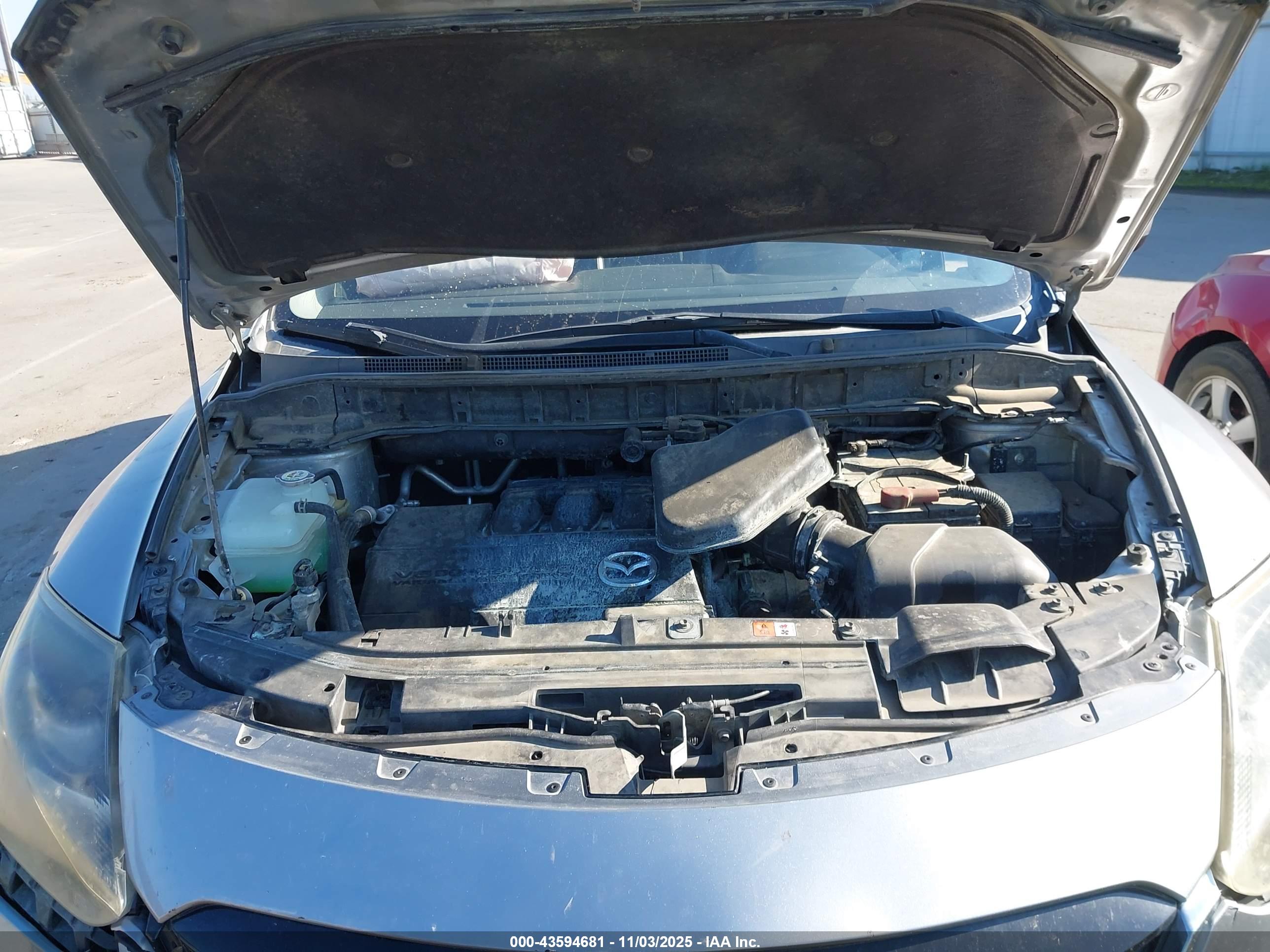 MAZDA CX-9 image 10