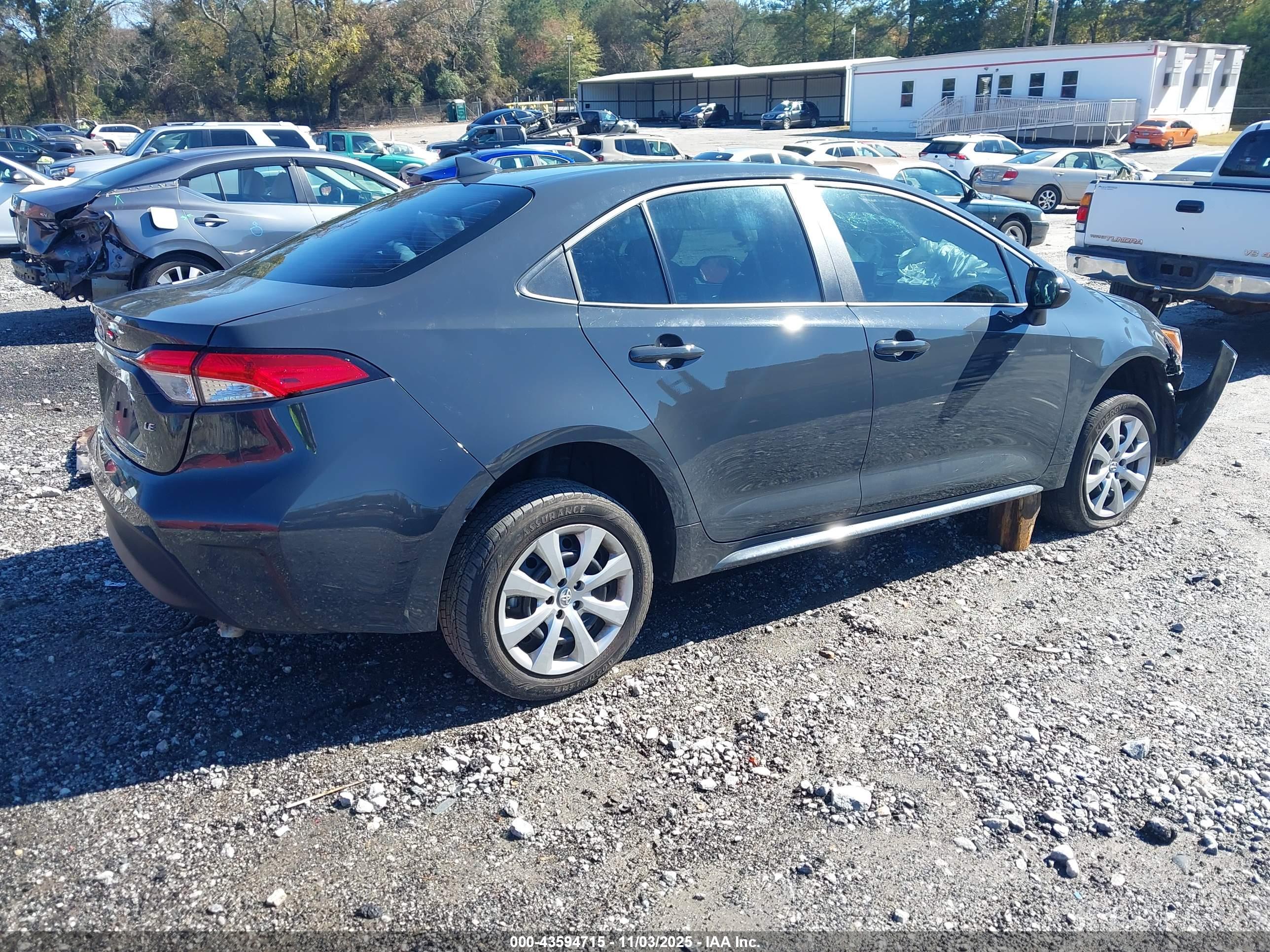 TOYOTA COROLLA image 4
