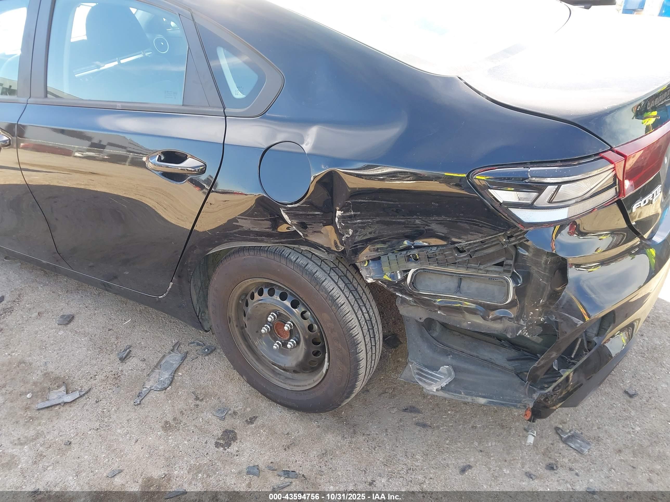 KIA FORTE image 6