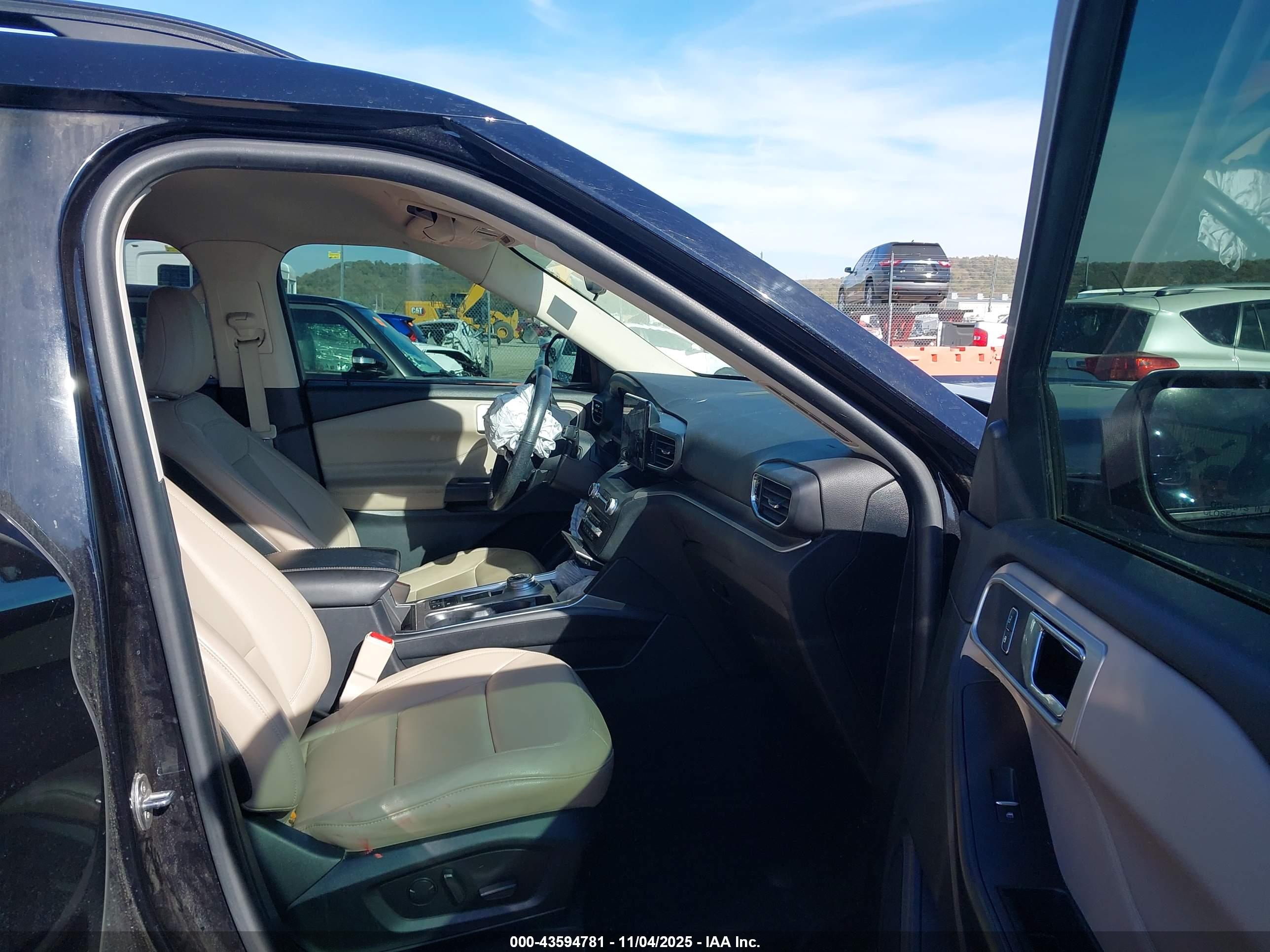 FORD EXPLORER image 5