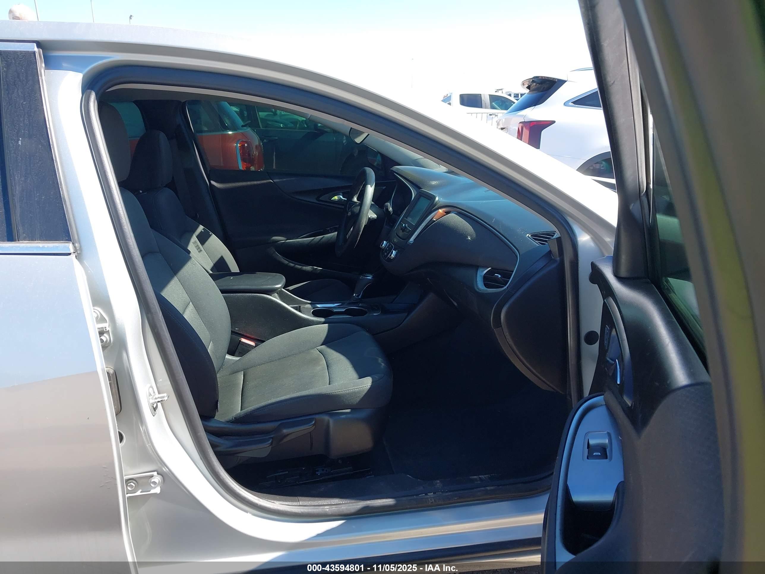 CHEVROLET MALIBU image 5