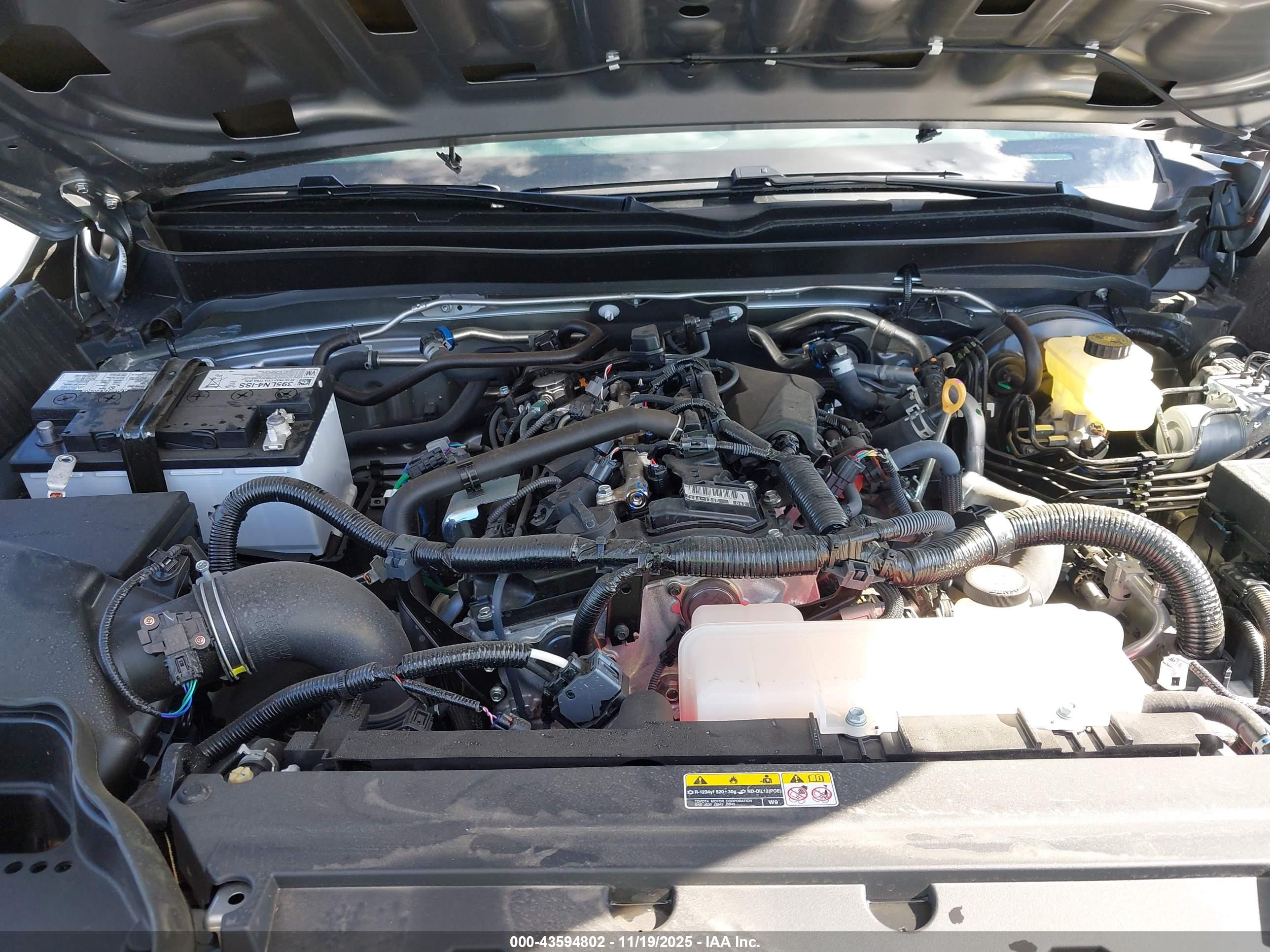 TOYOTA TACOMA image 10