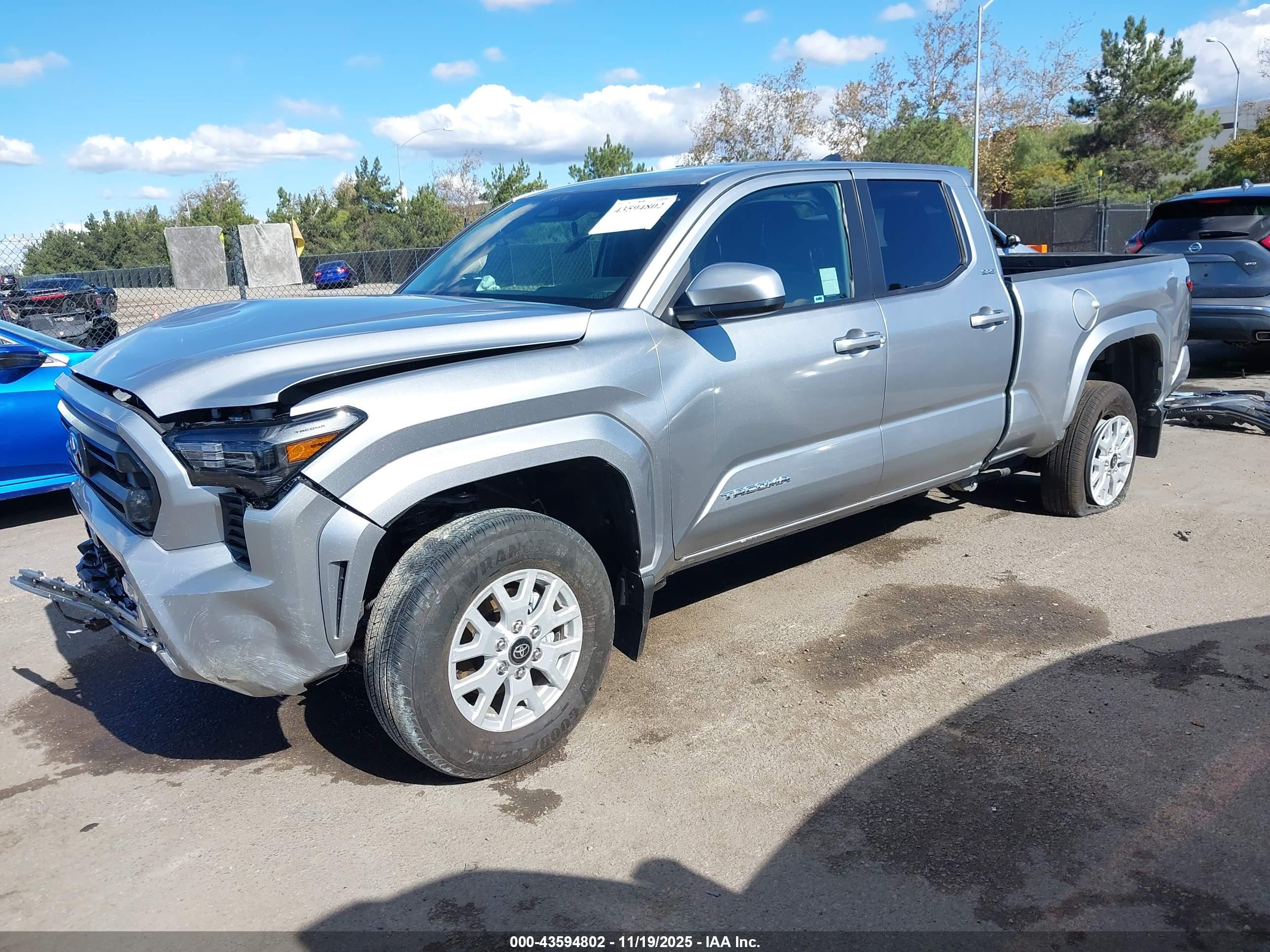 TOYOTA TACOMA image 2