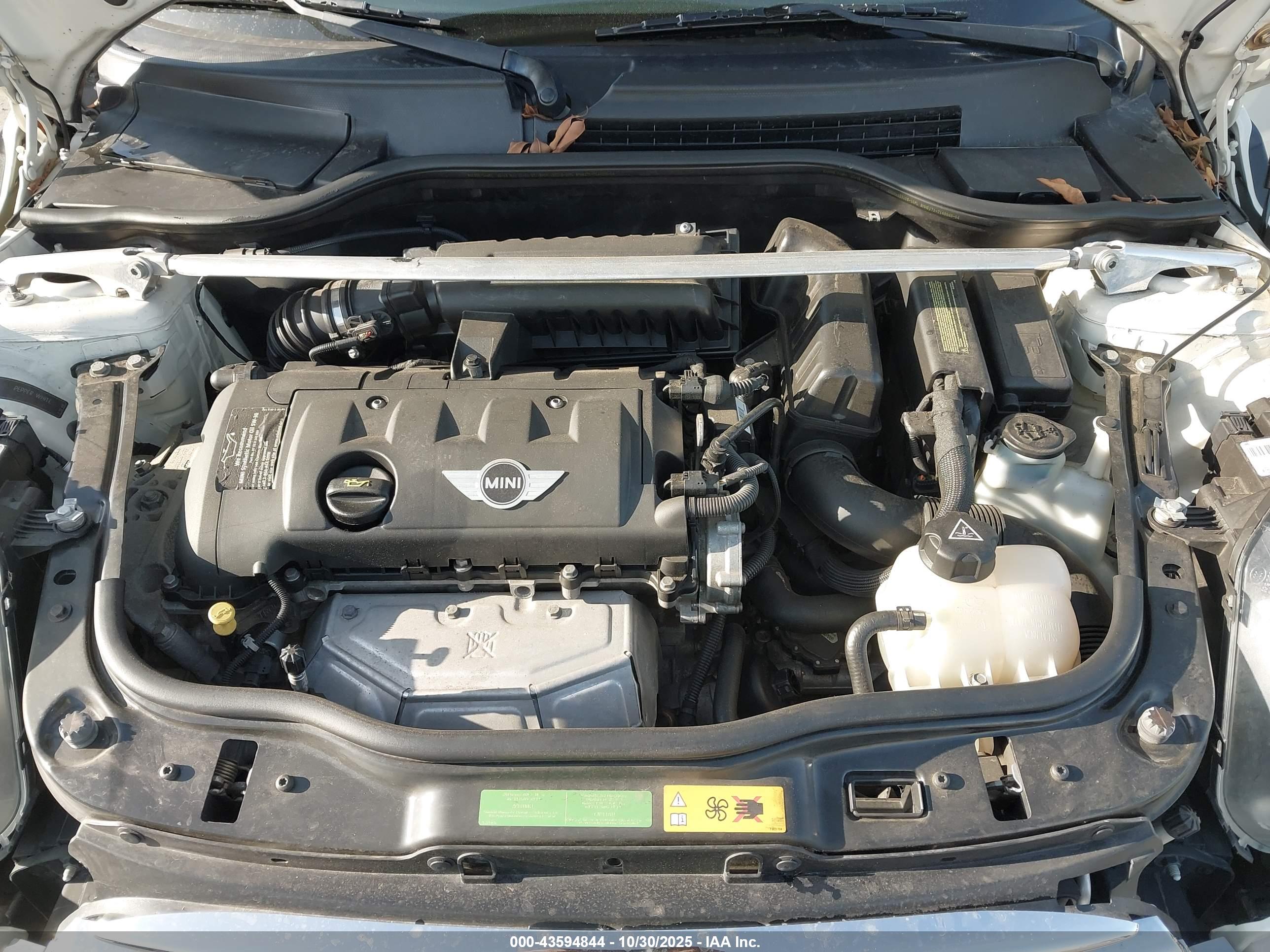 MINI COOPER image 10