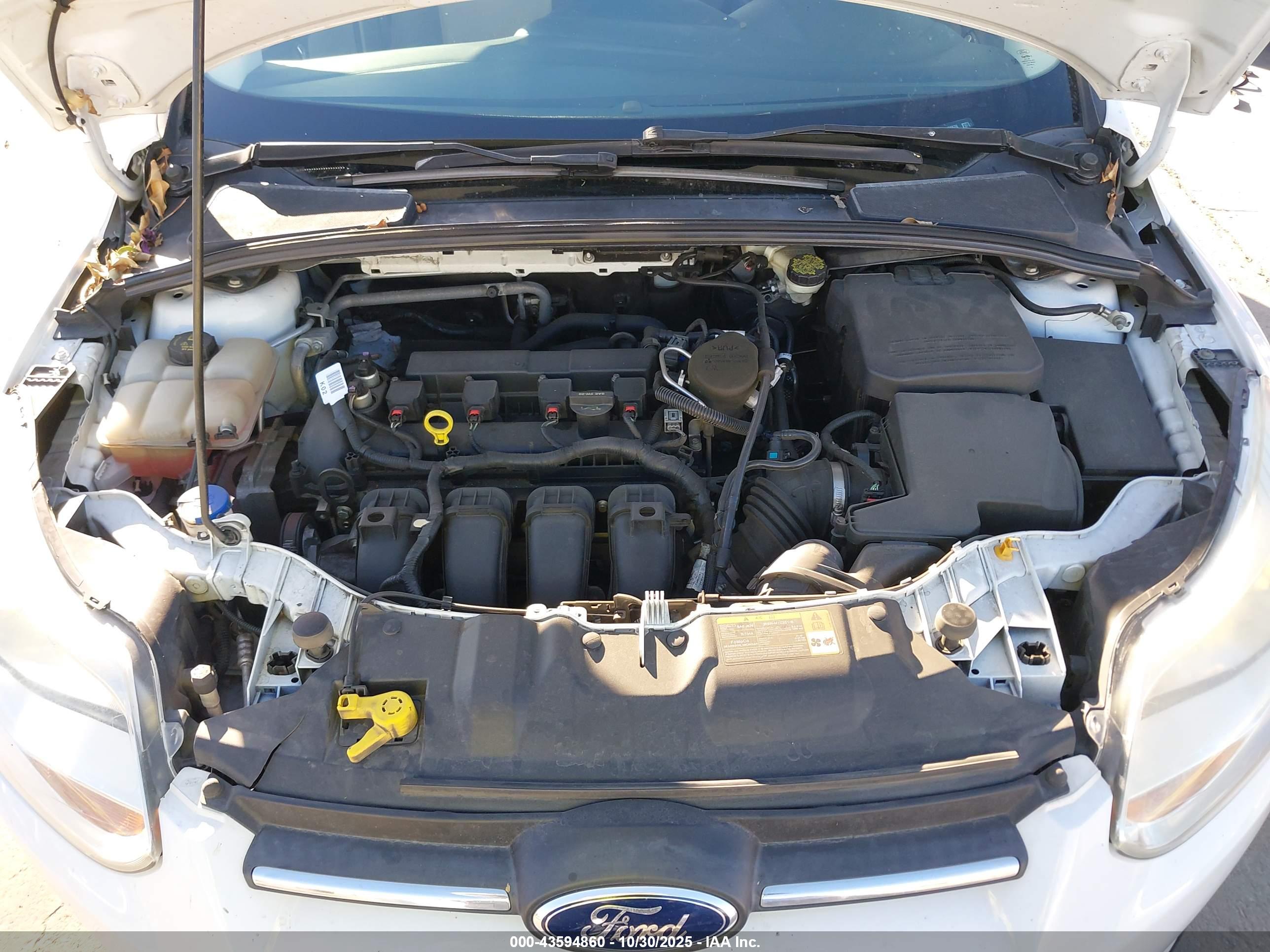 FORD FOCUS image 10