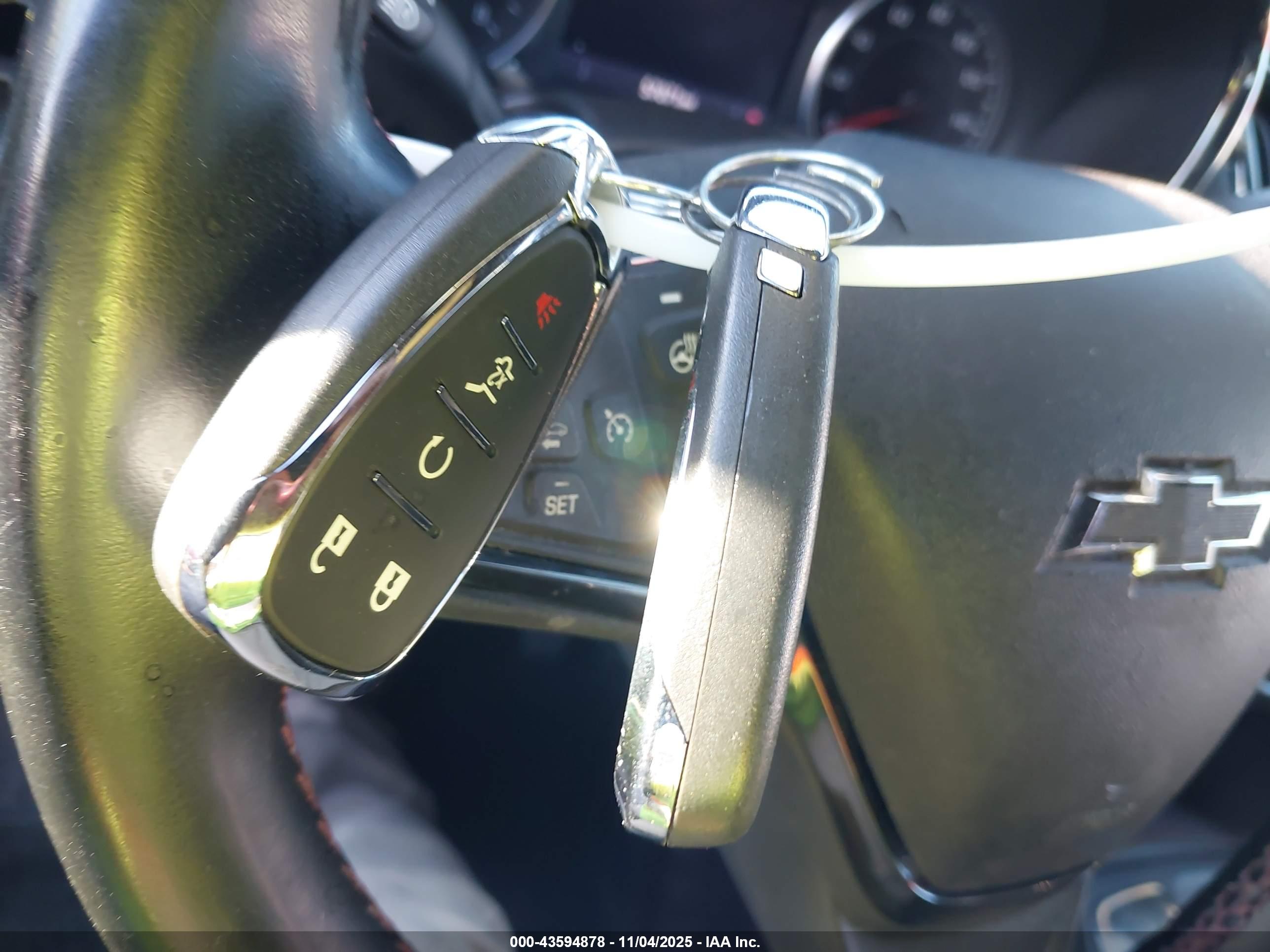 CHEVROLET EQUINOX image 11
