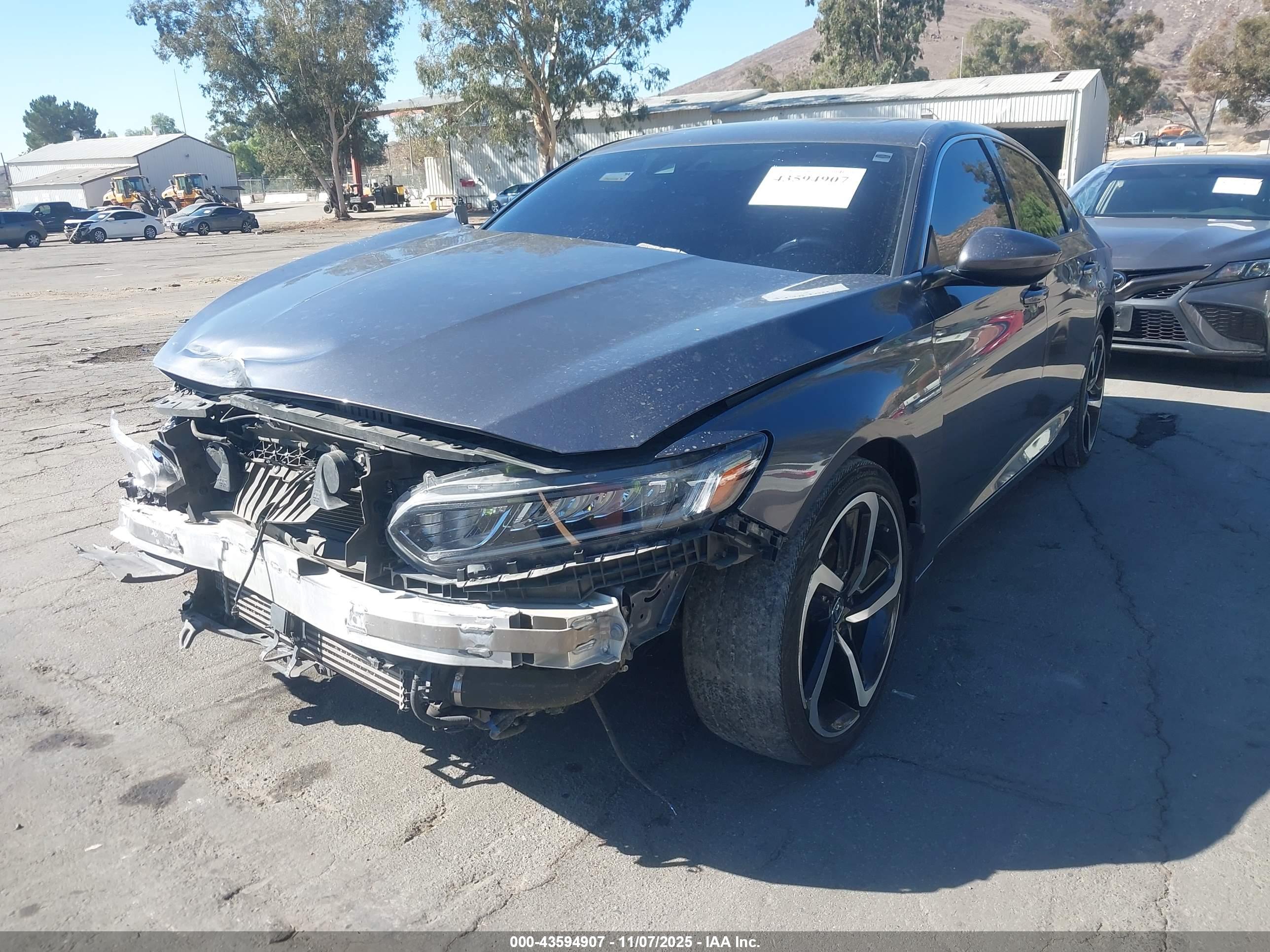 HONDA ACCORD image 2