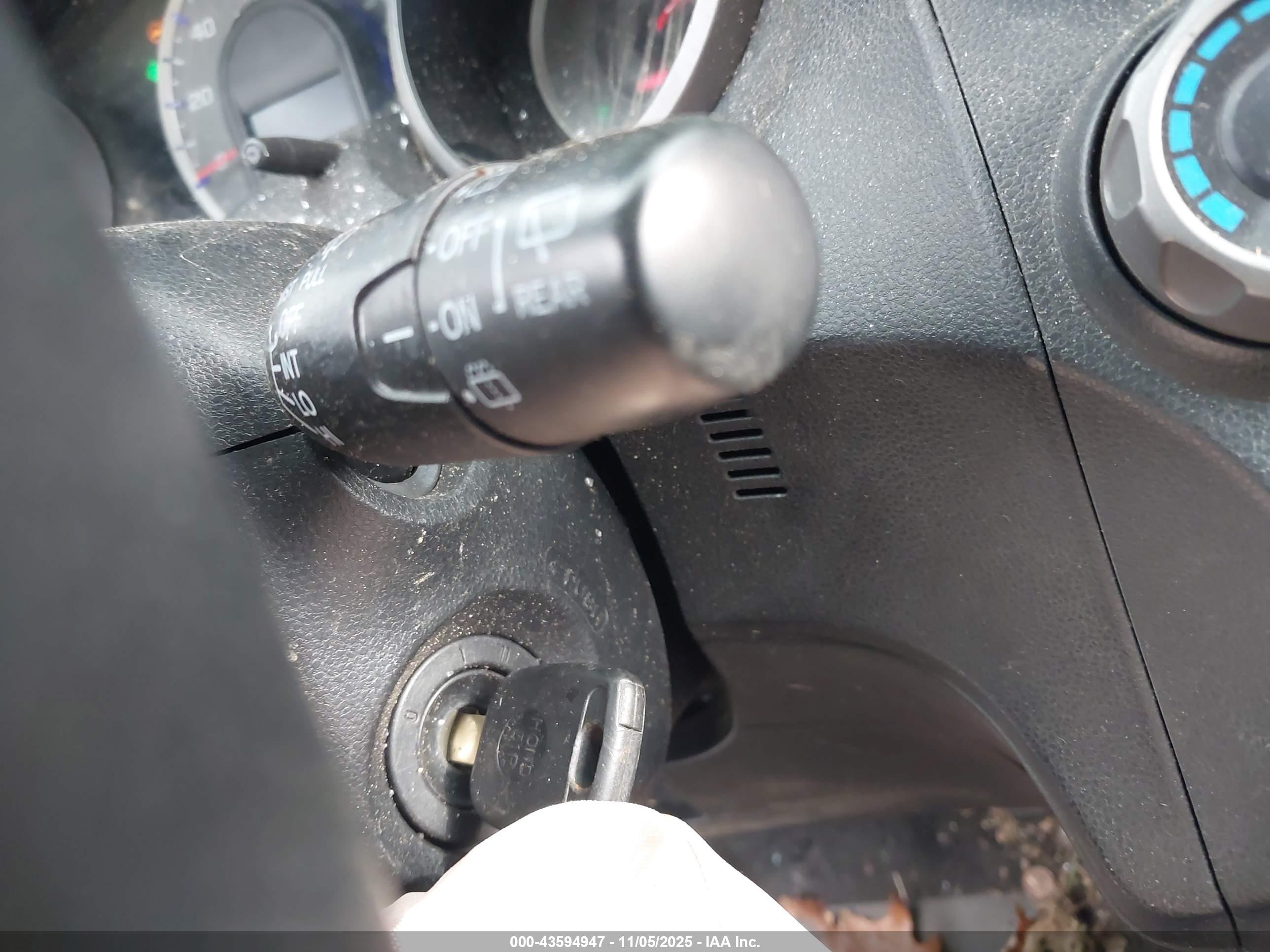 HONDA FIT image 11