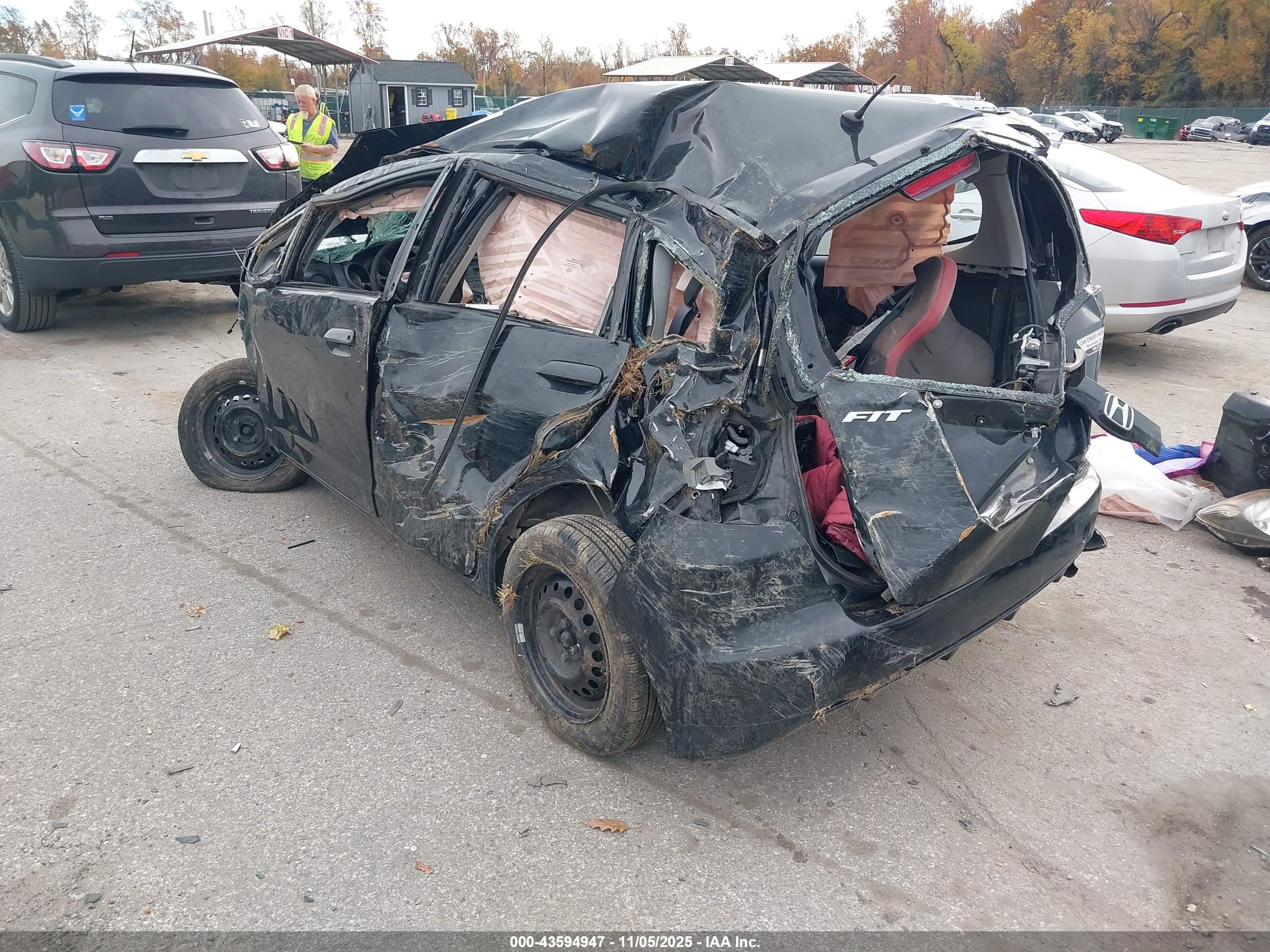 HONDA FIT image 3