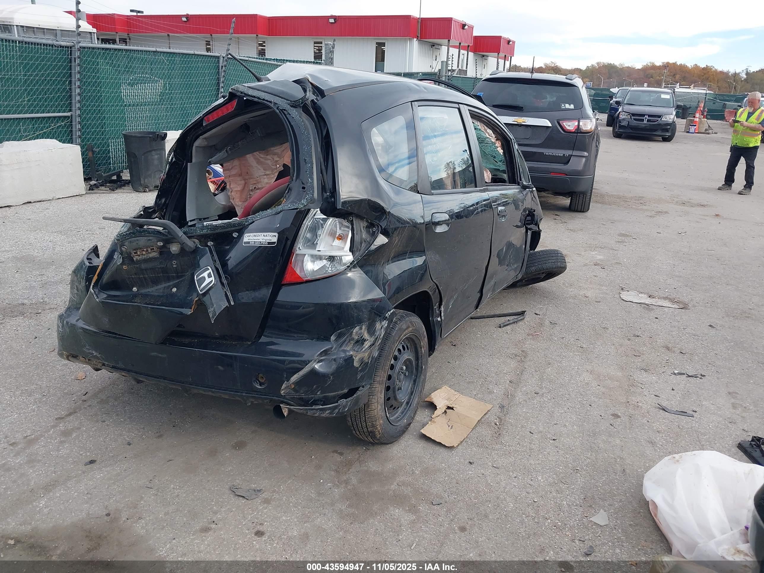 HONDA FIT image 4