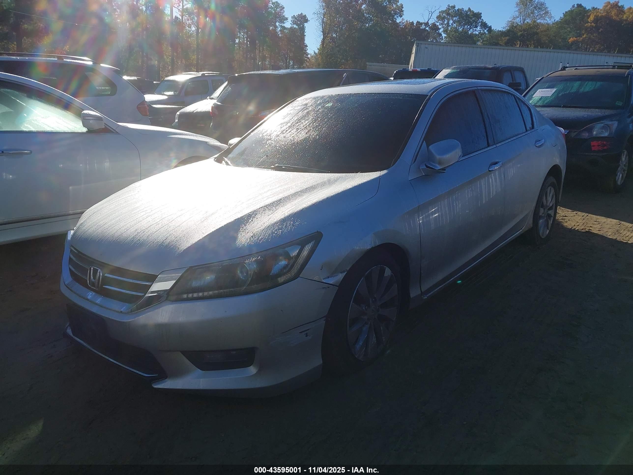 HONDA ACCORD image 2