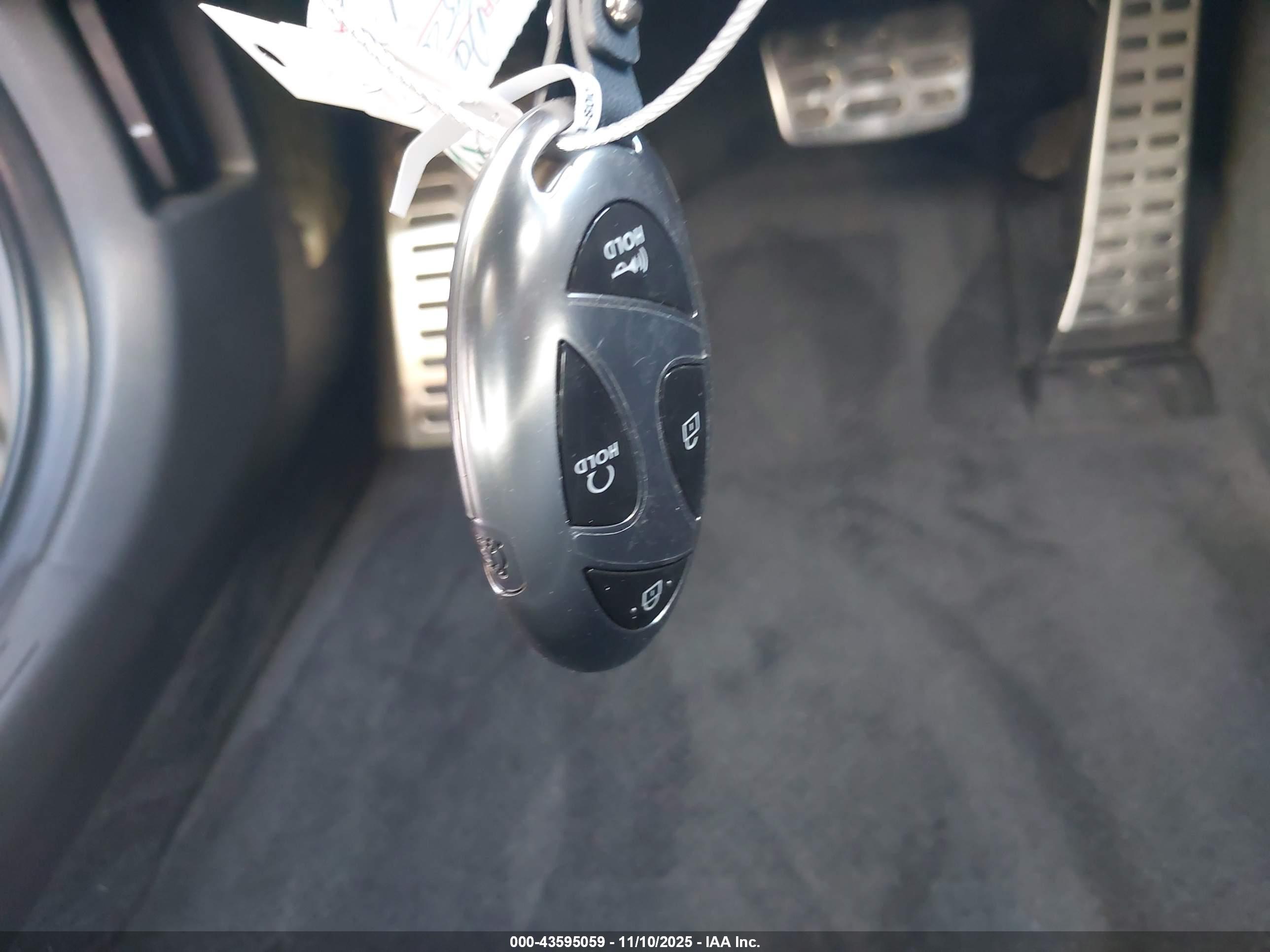 HYUNDAI SONATA image 11