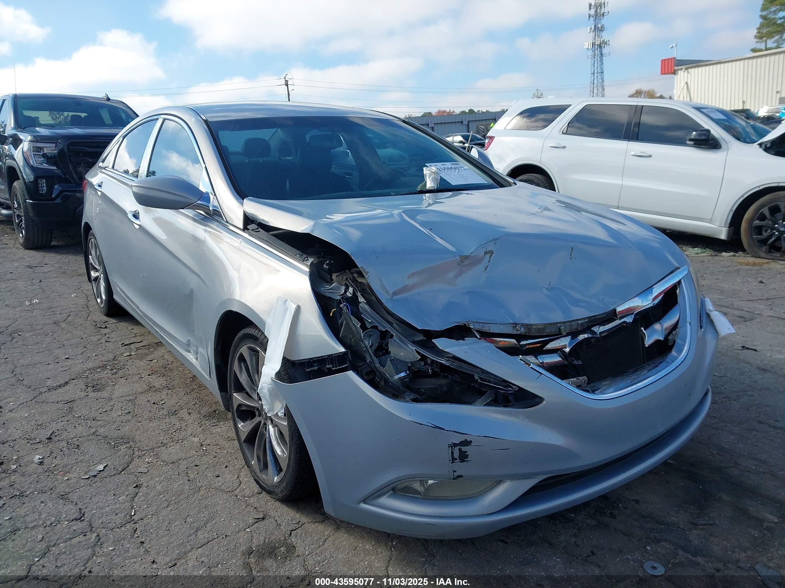 HYUNDAI SONATA image 6