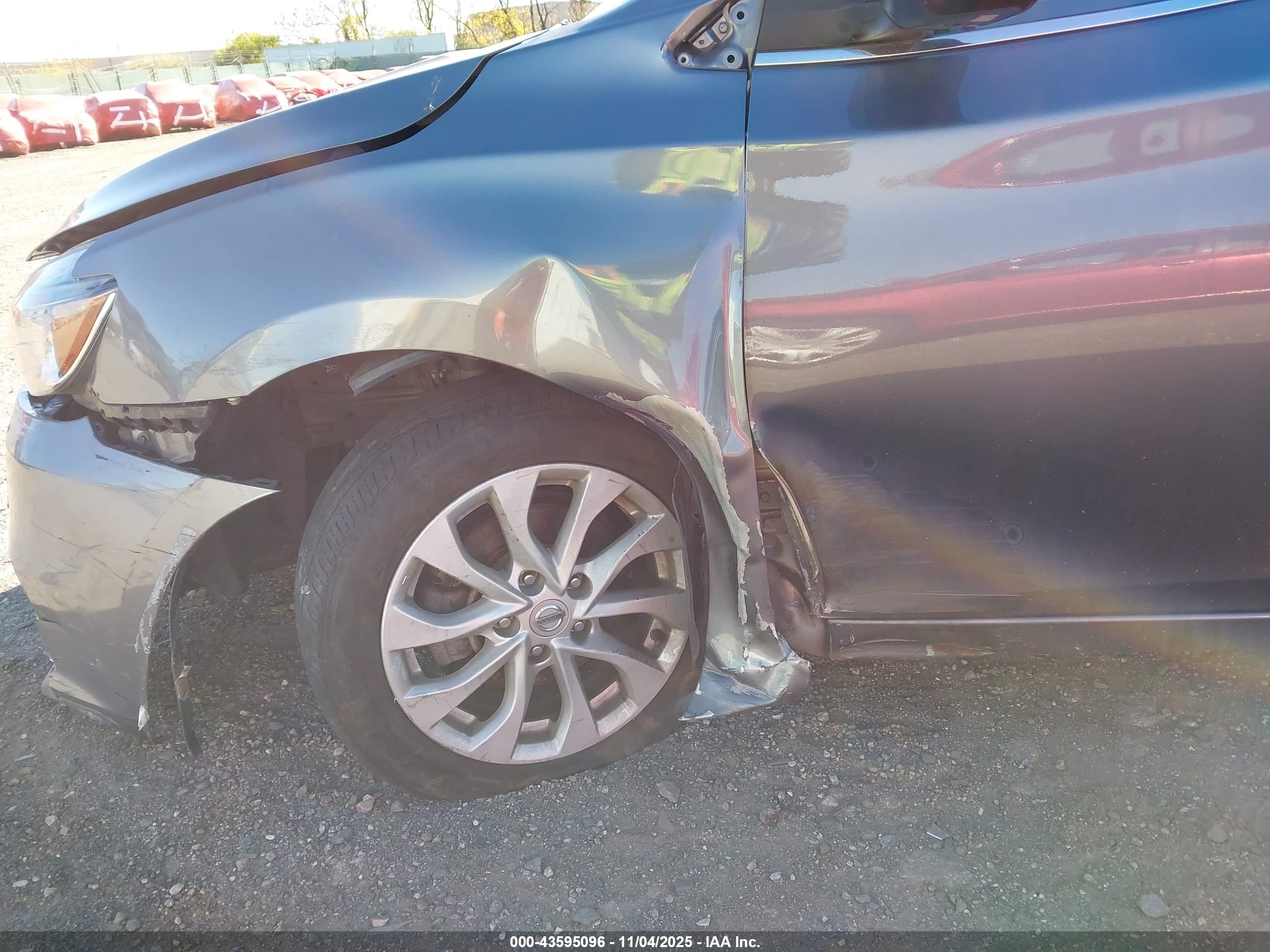 NISSAN SENTRA image 6