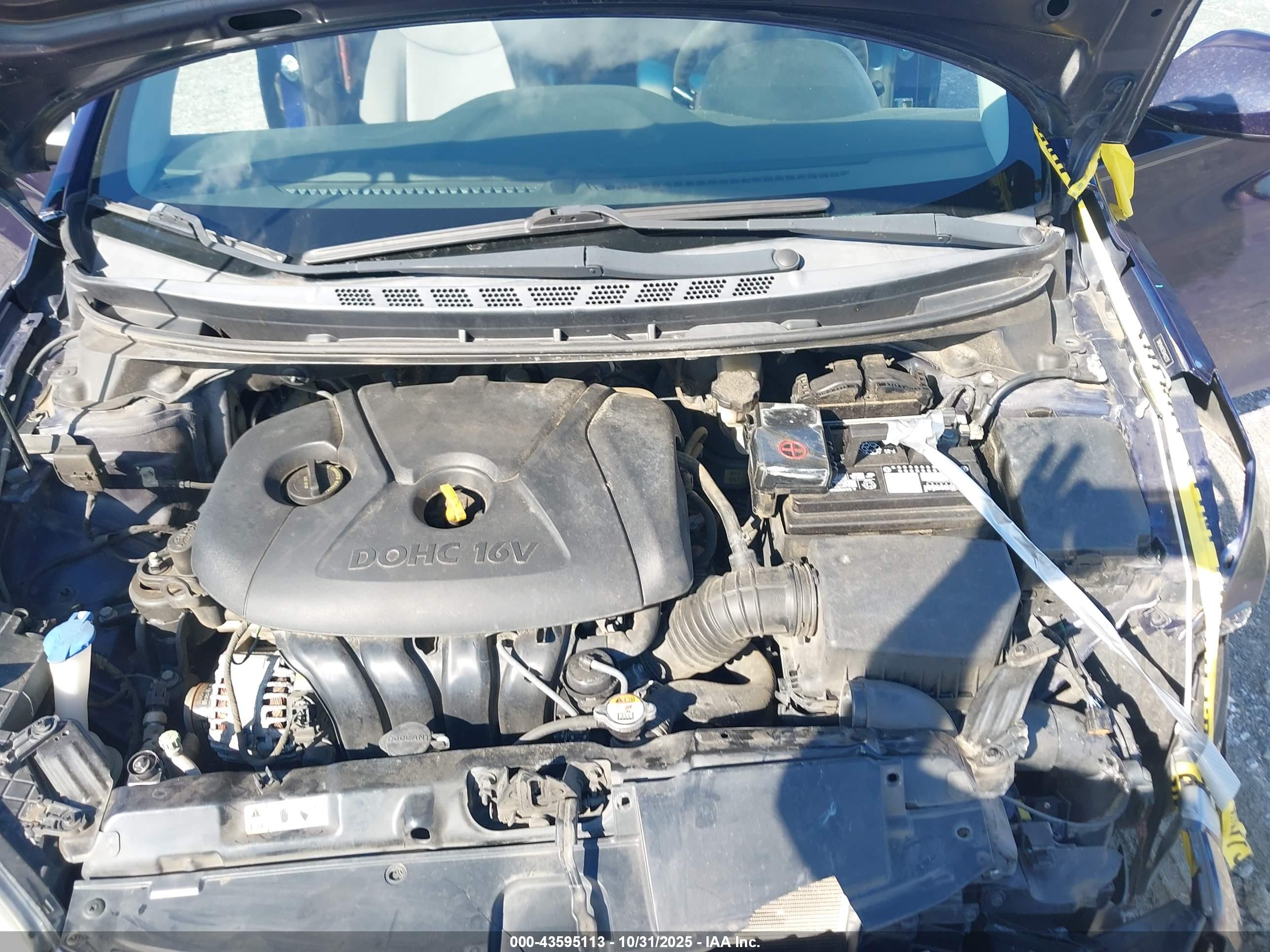 HYUNDAI ELANTRA image 10