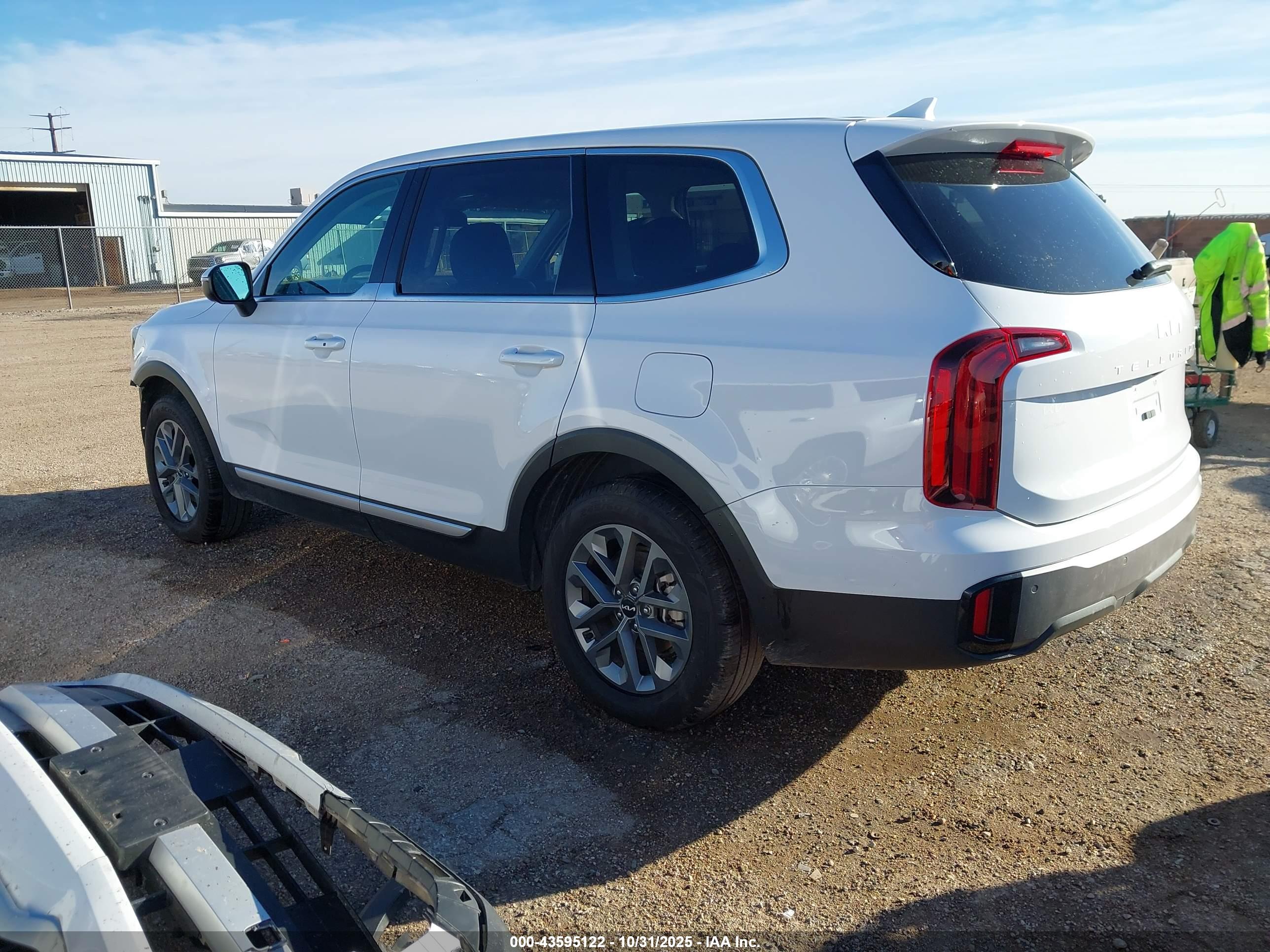 KIA TELLURIDE image 3