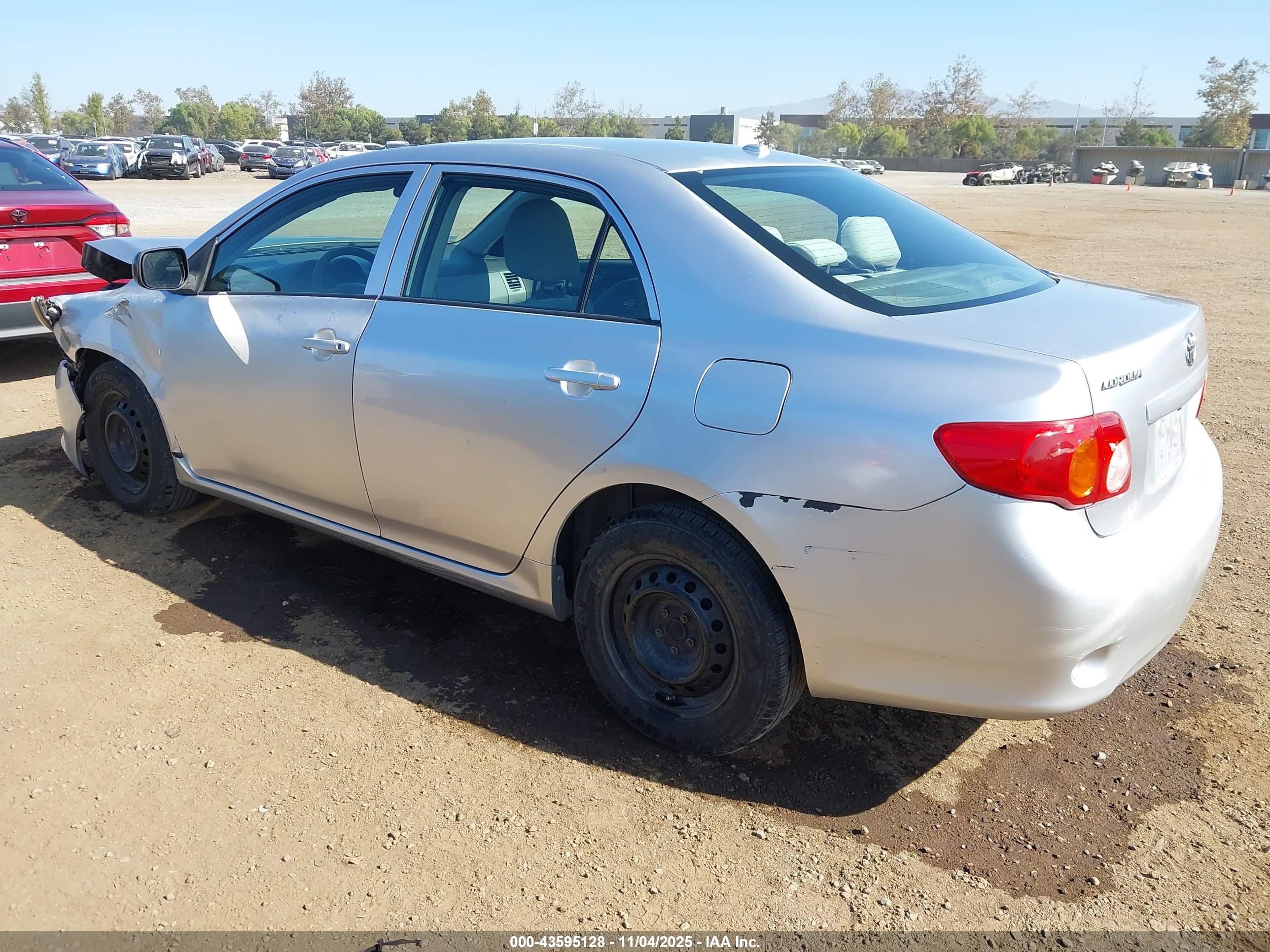 TOYOTA COROLLA image 3