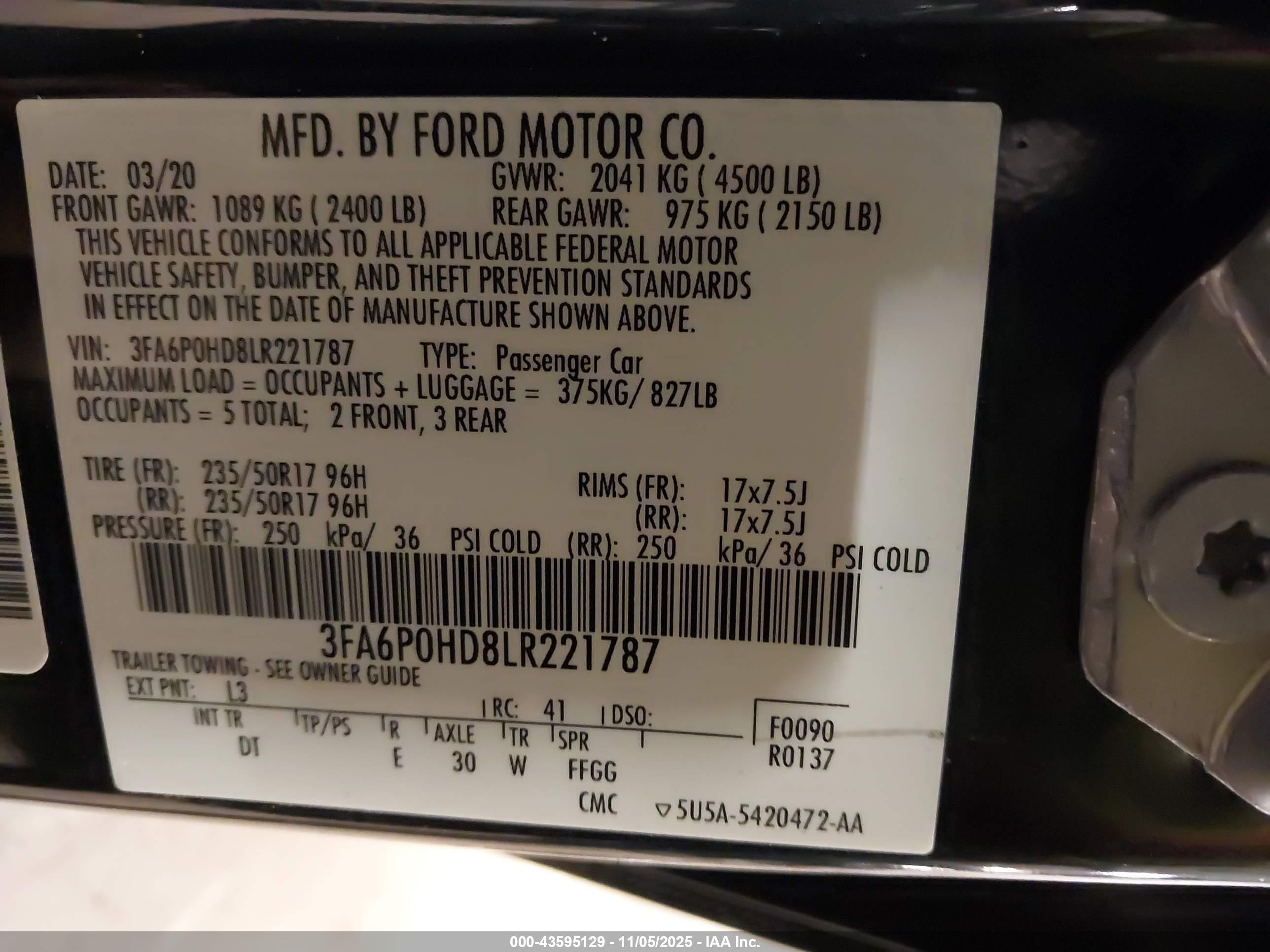 FORD FUSION image 9