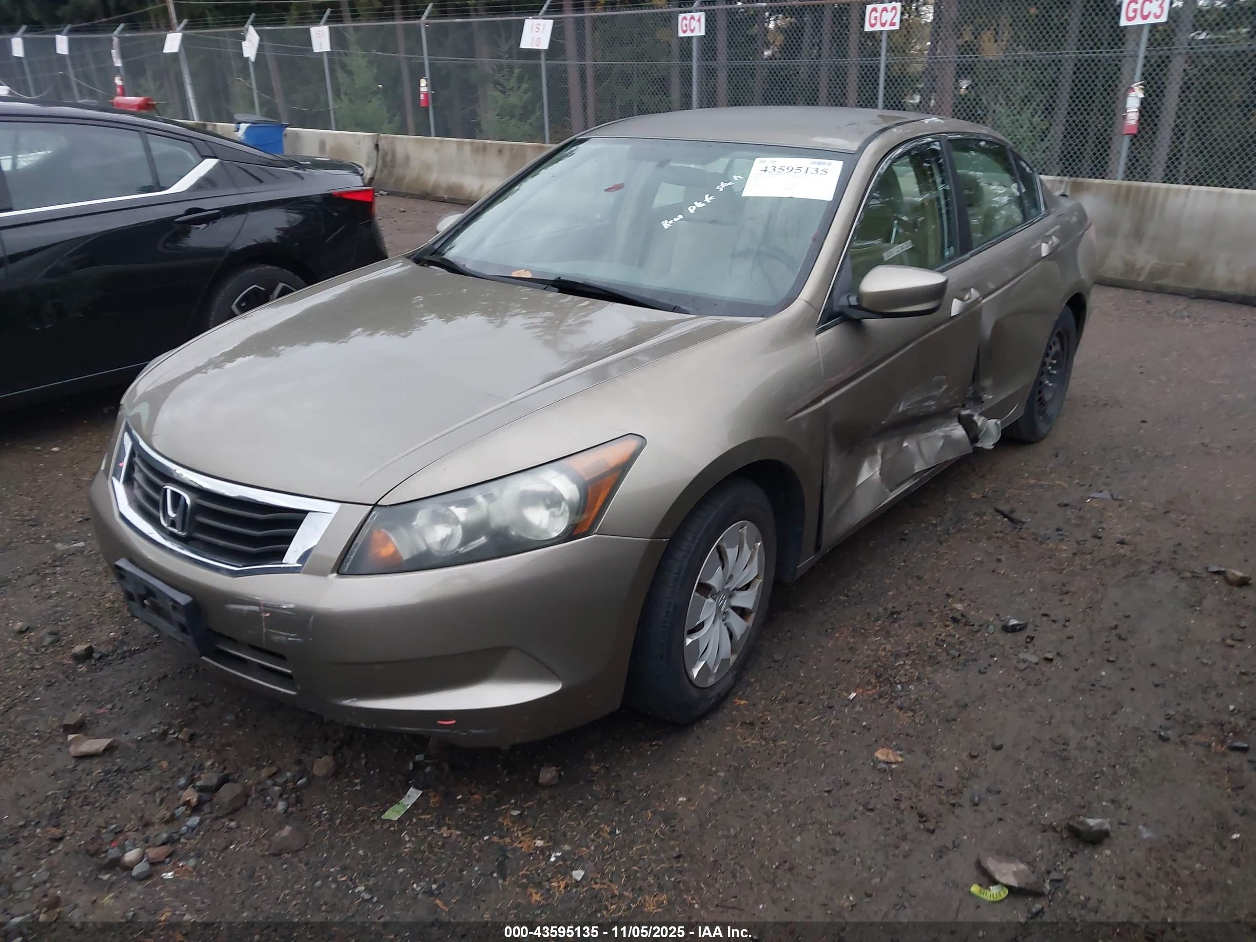 HONDA ACCORD image 2