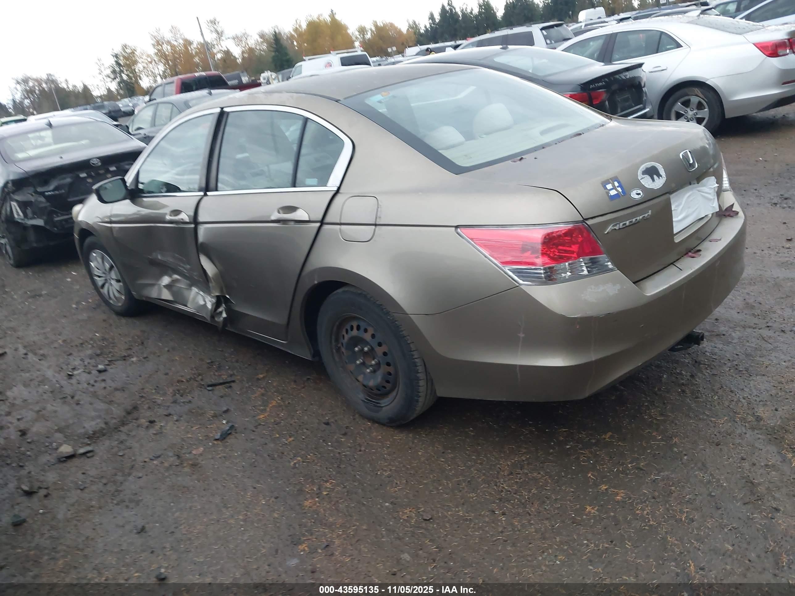 HONDA ACCORD image 3