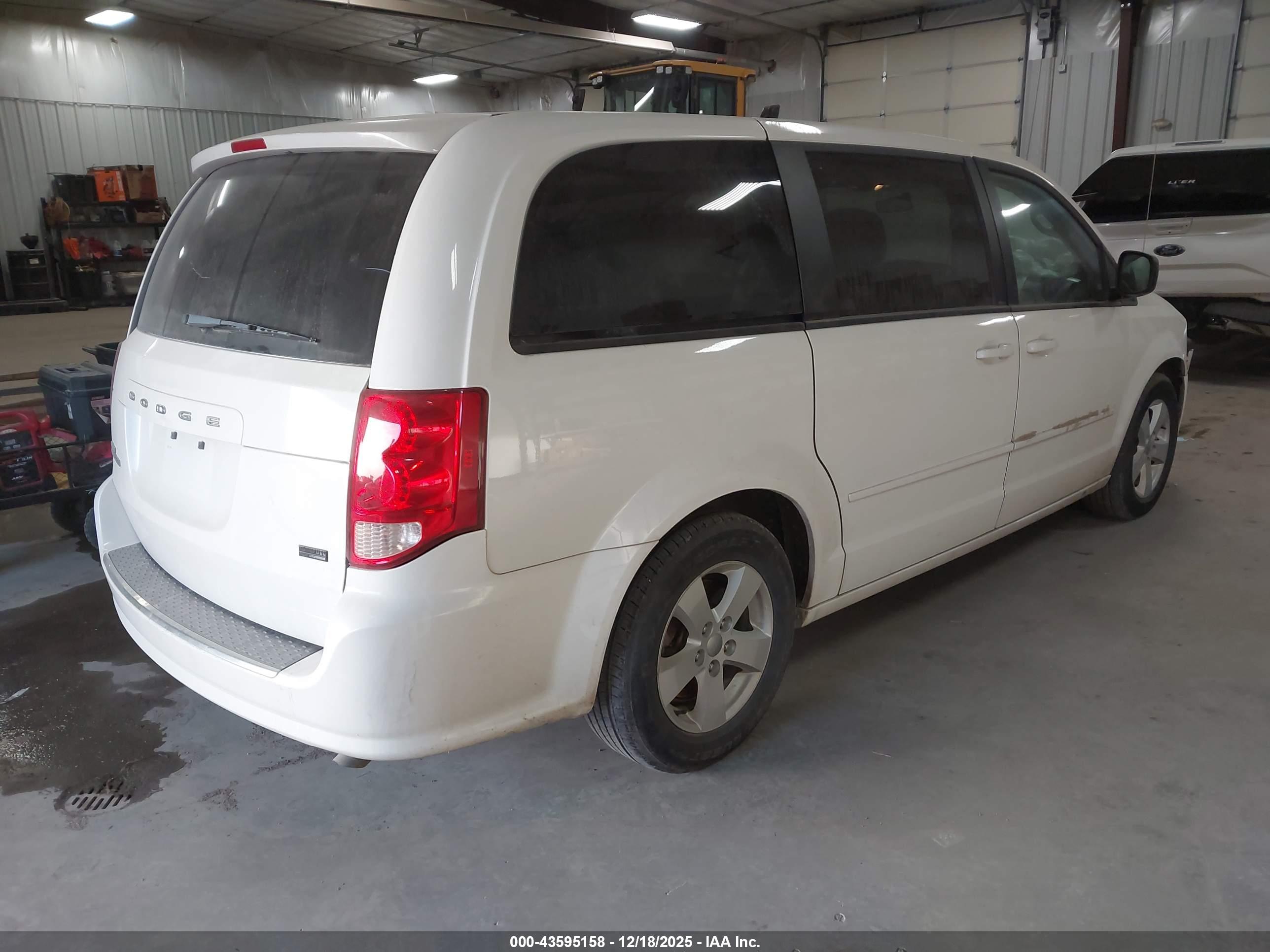 DODGE GRAND image 4