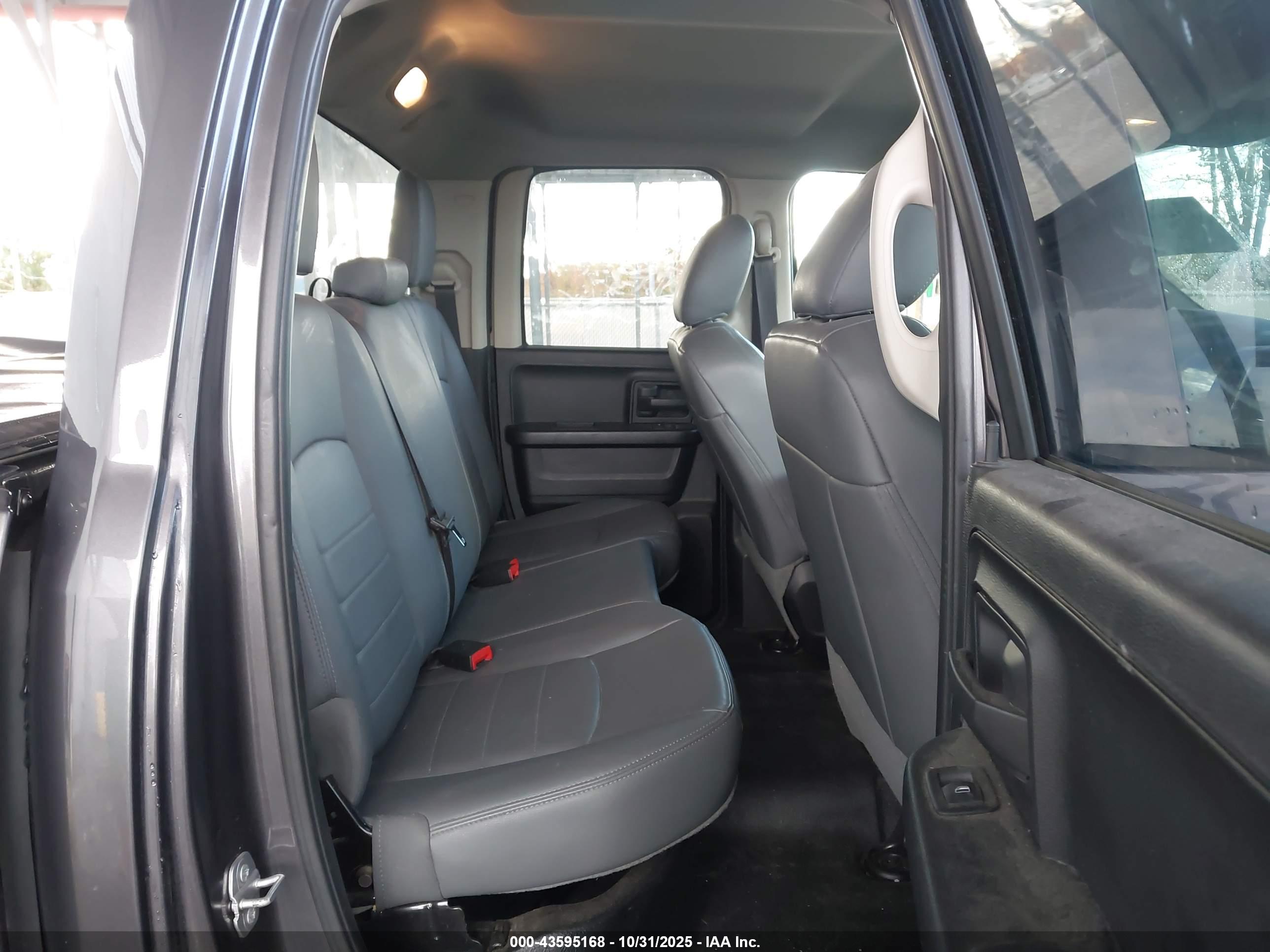RAM 1500 image 8