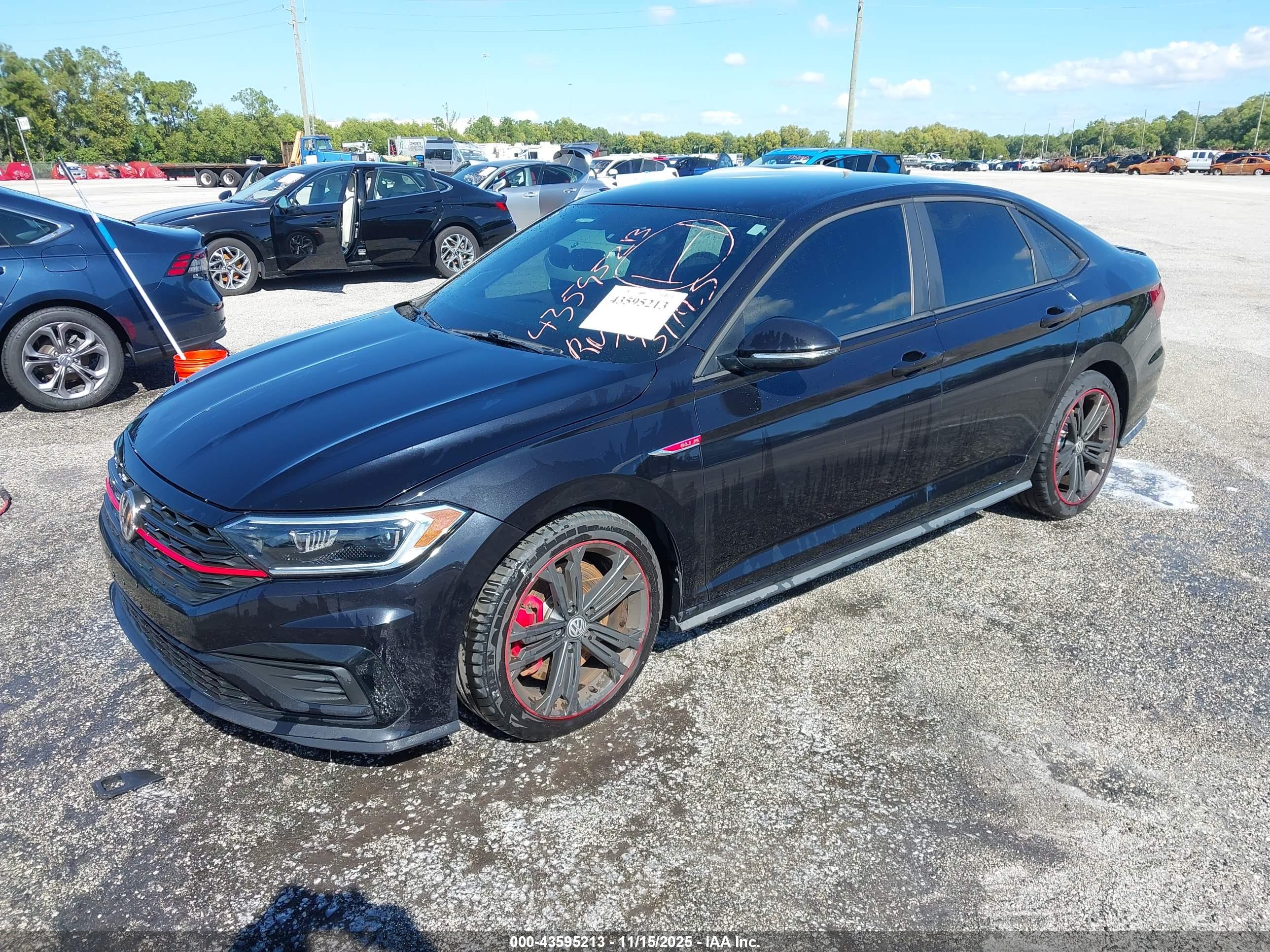 VOLKSWAGEN JETTA image 2